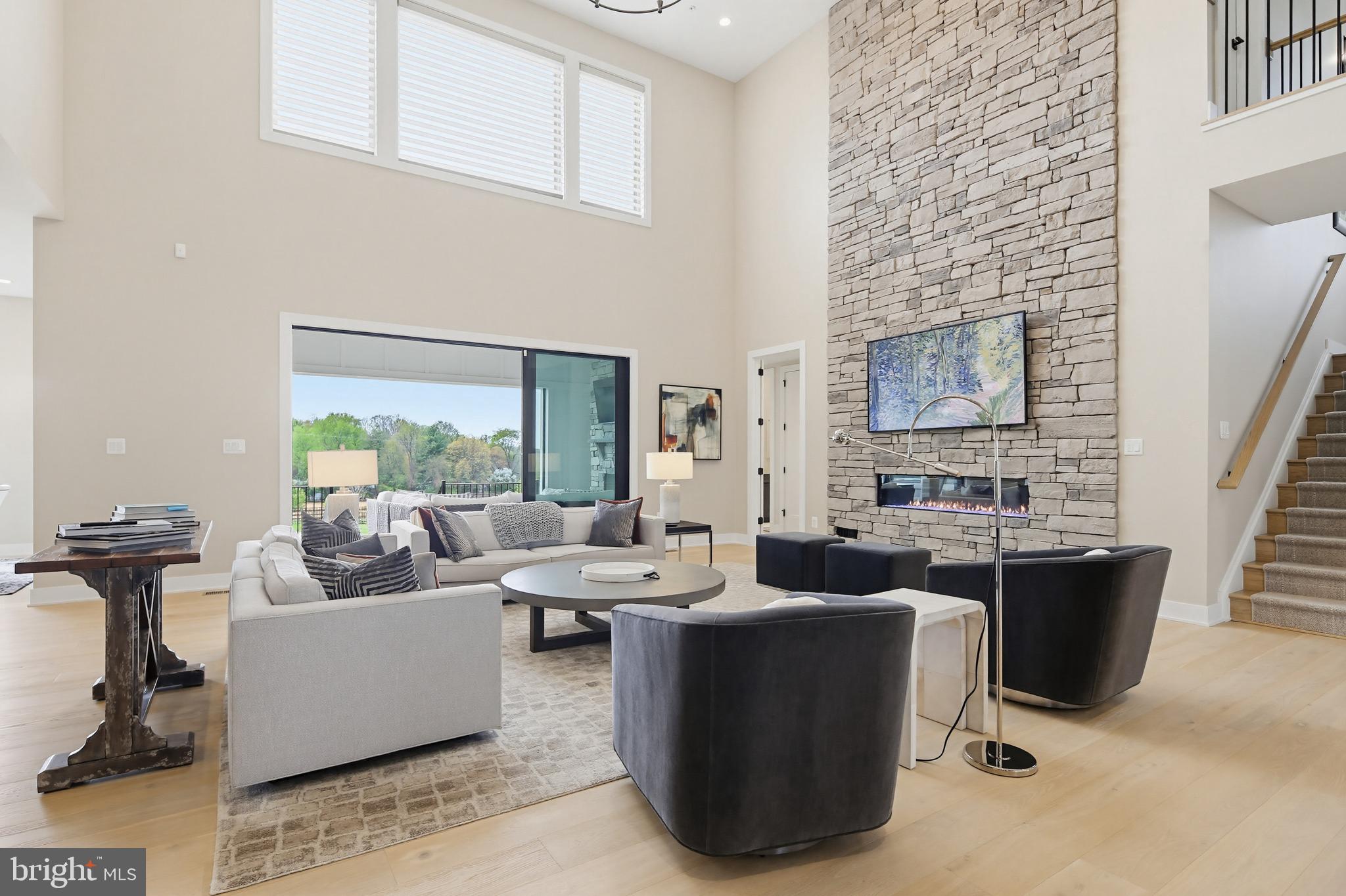 LINDEN GROVE - Residential