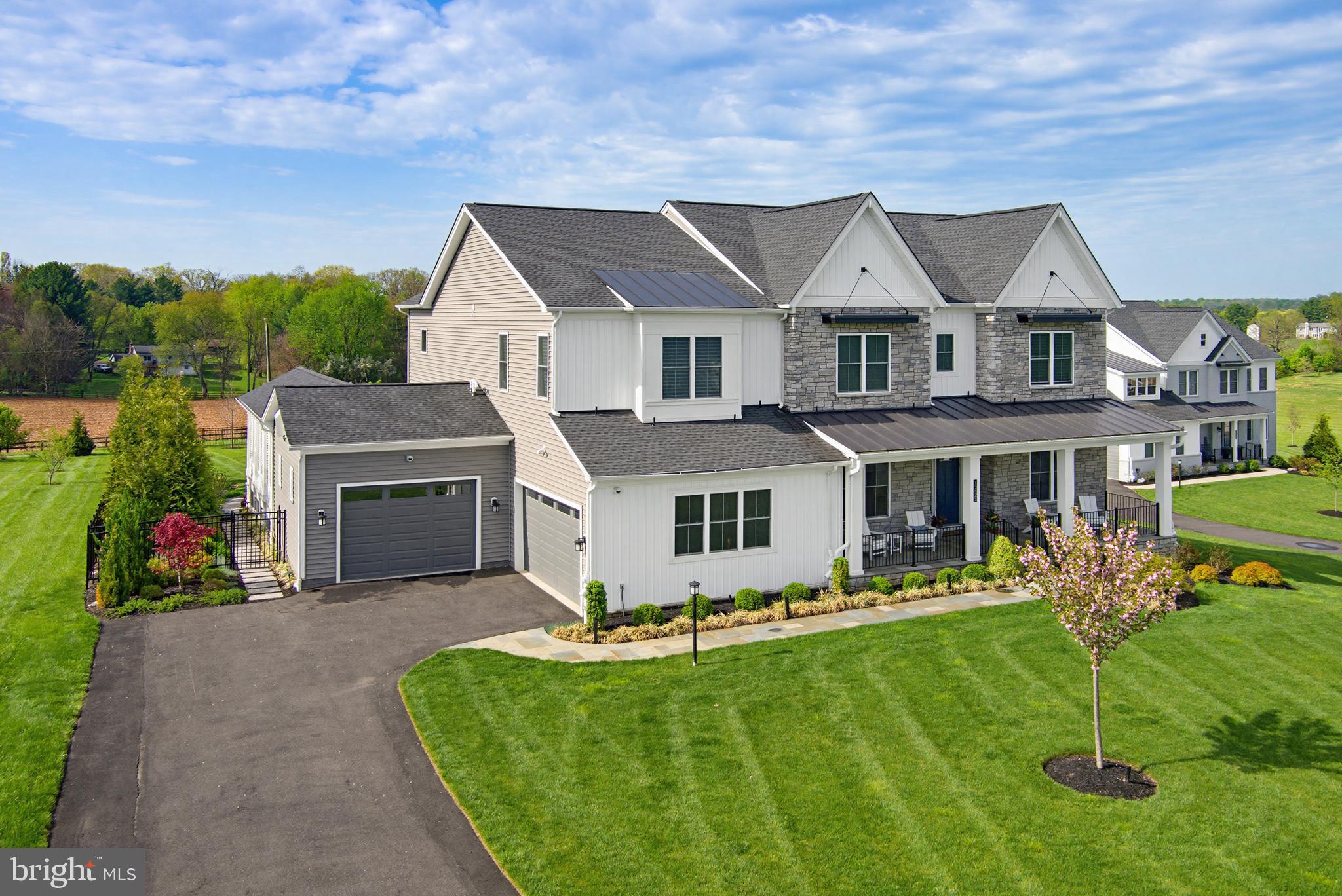 15625 LINDEN GROVE LANE