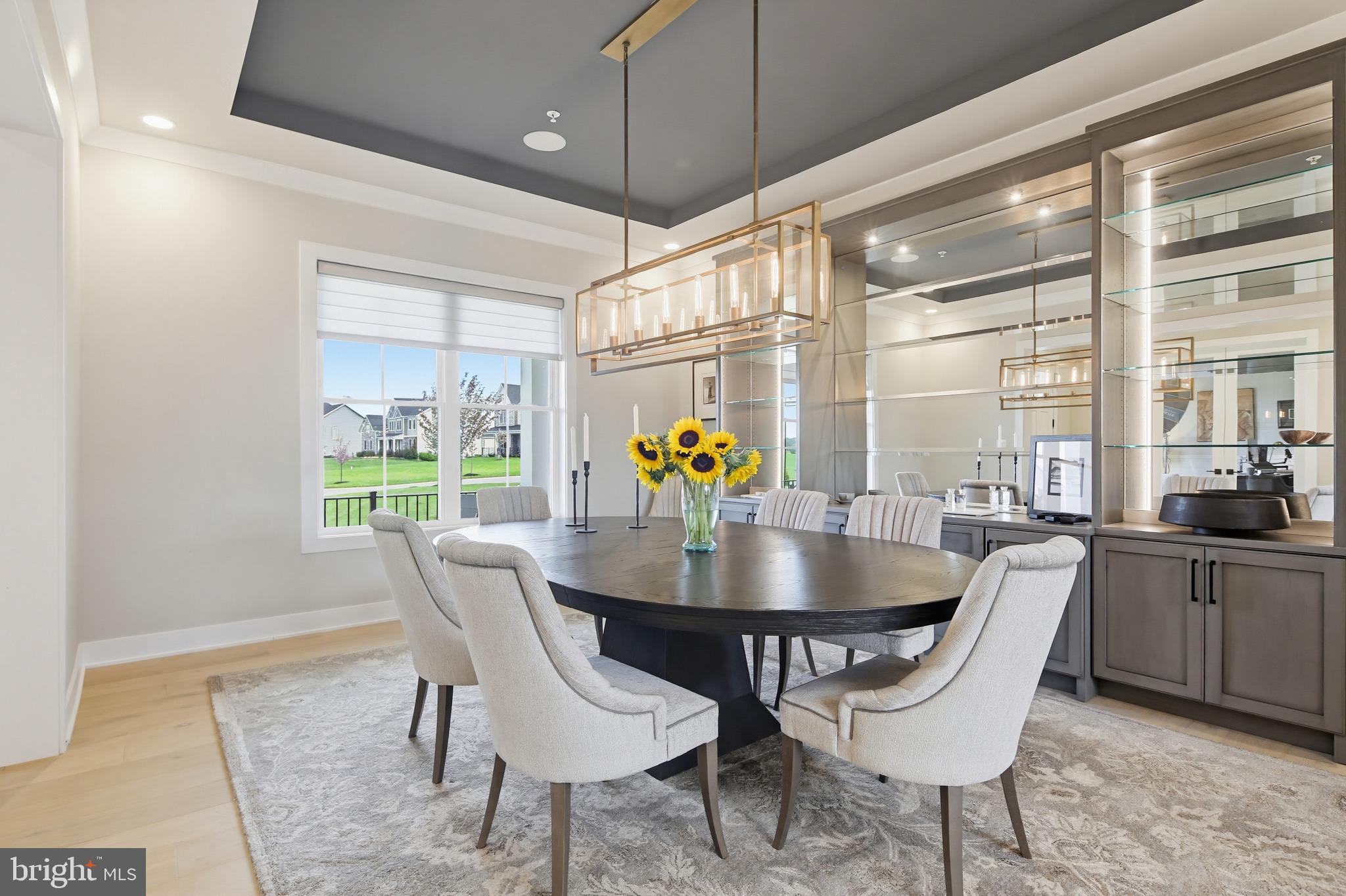 LINDEN GROVE - Residential