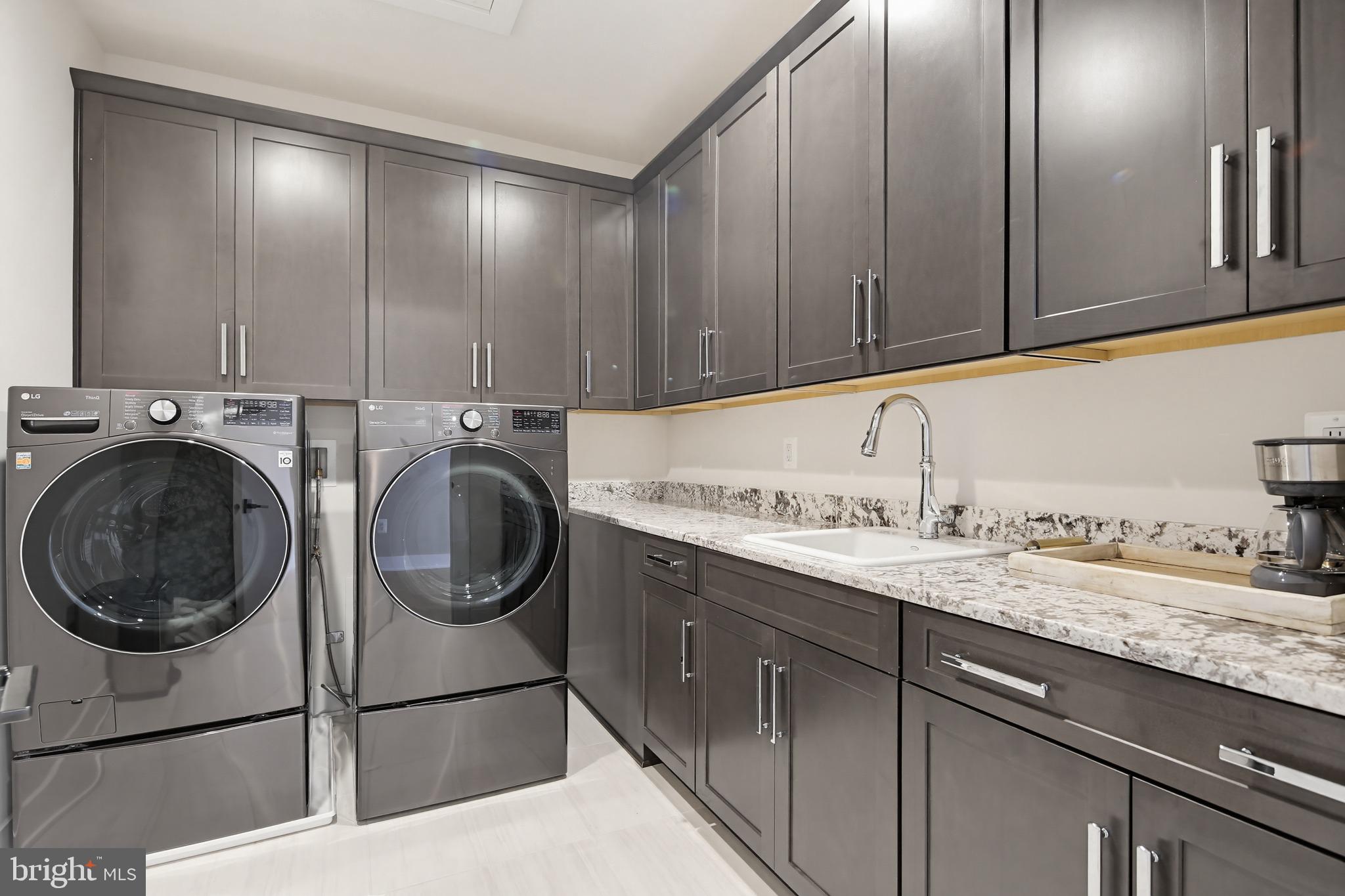 LINDEN GROVE - Residential