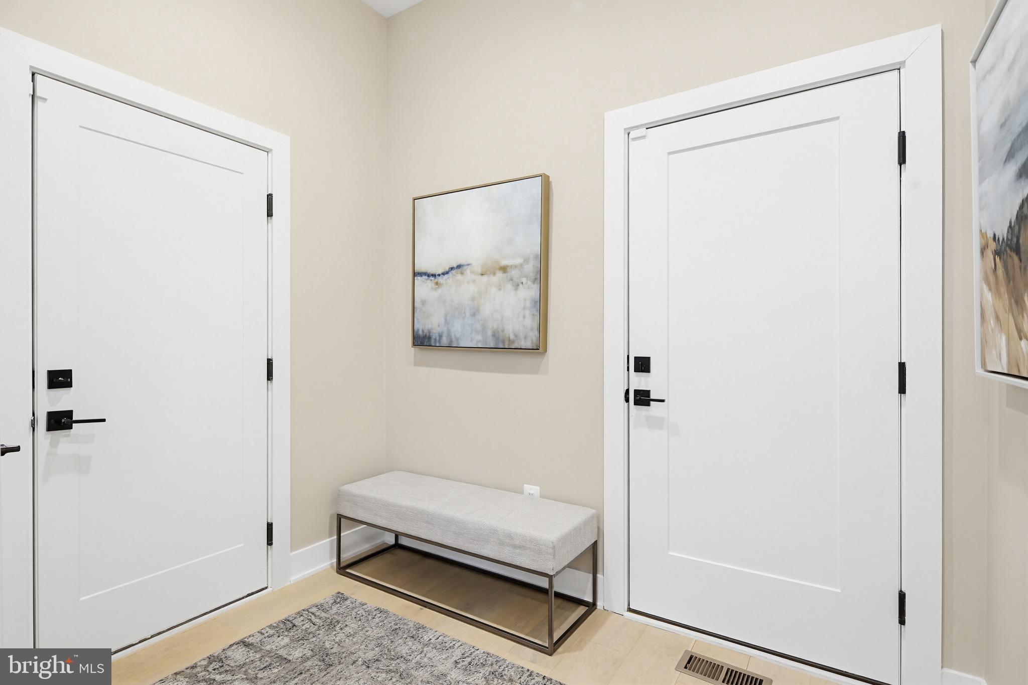 LINDEN GROVE - Residential