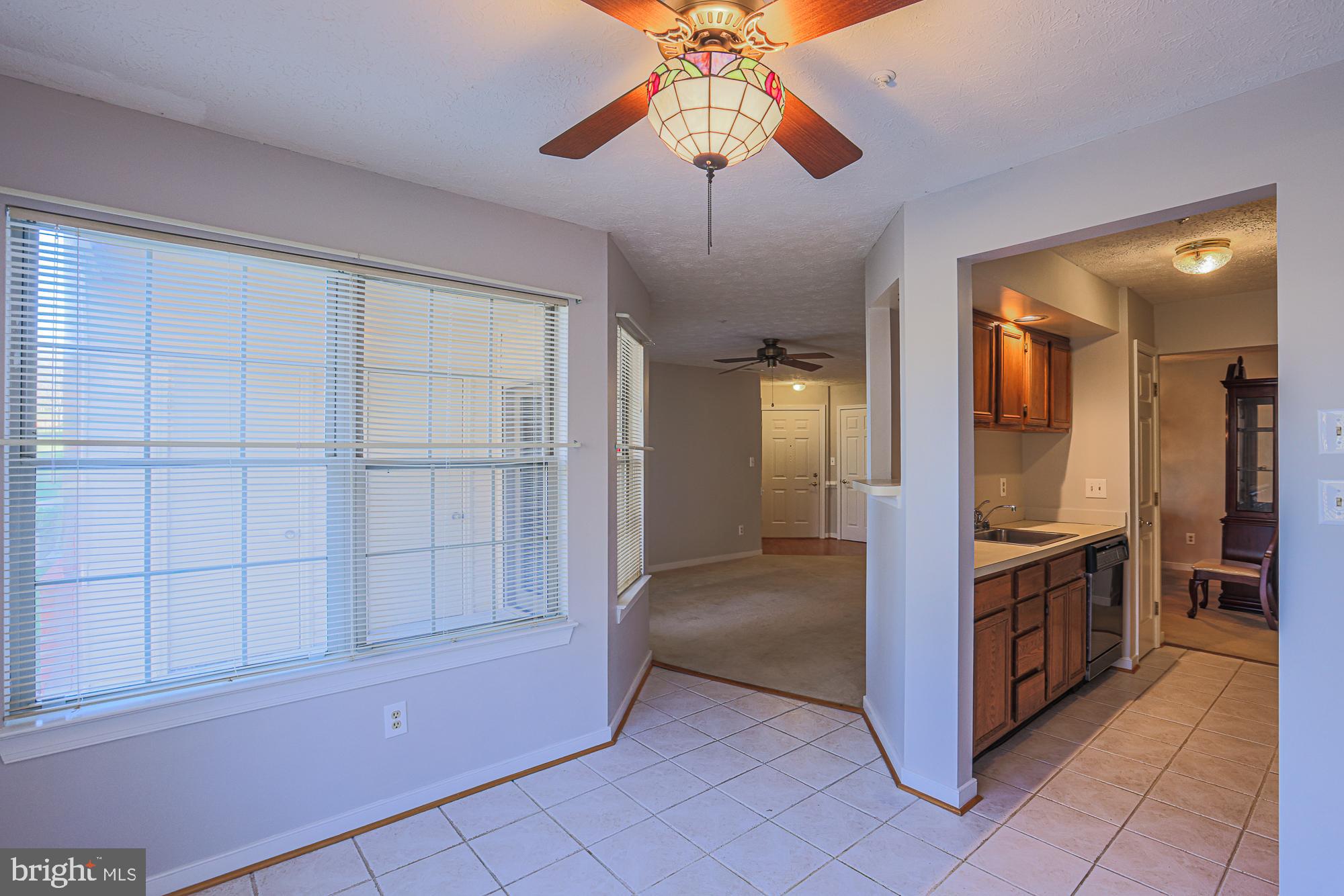 THE COURTYARDS AT POND - Residential