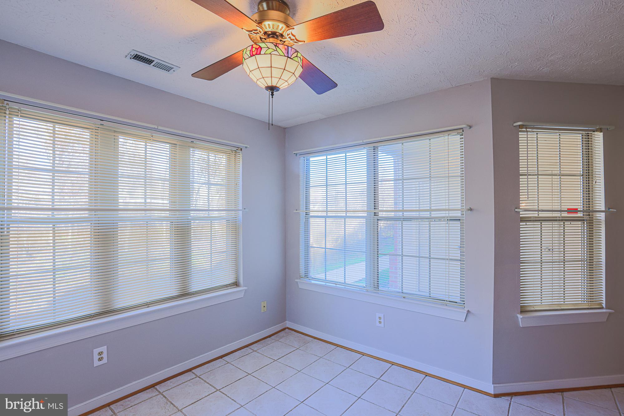 THE COURTYARDS AT POND - Residential