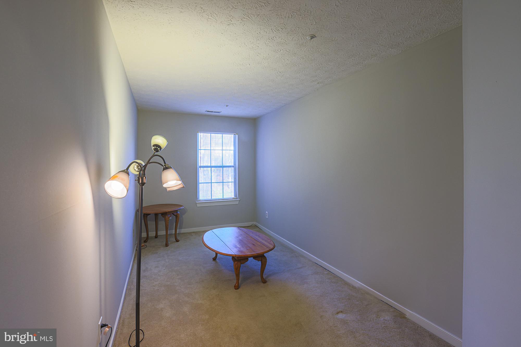 THE COURTYARDS AT POND - Residential