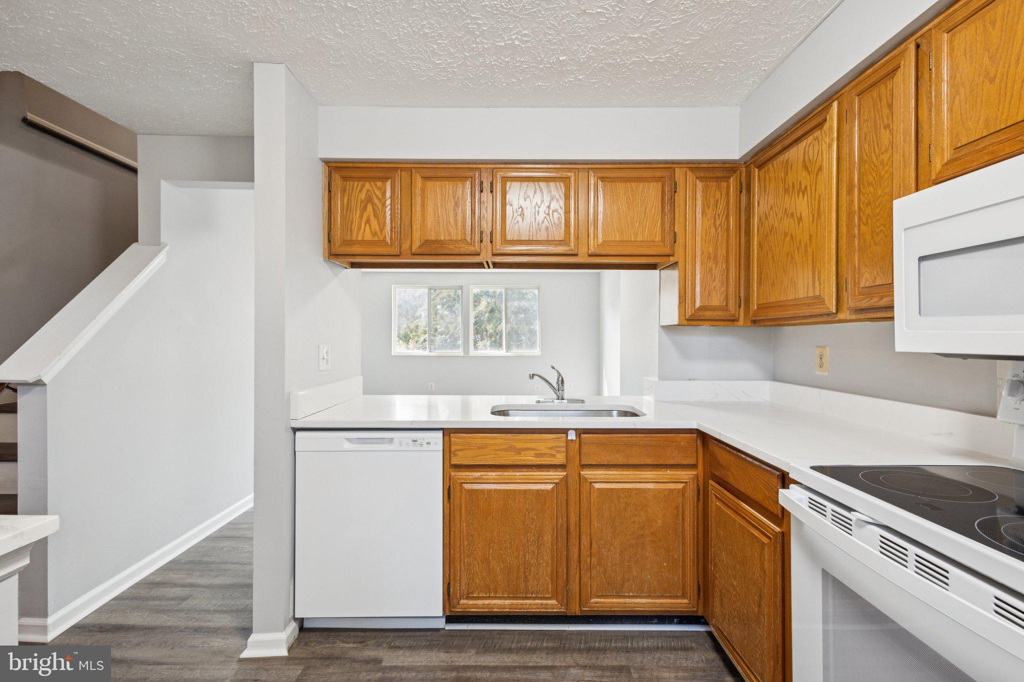 NEWINGTON HEIGHTS - Residential Lease