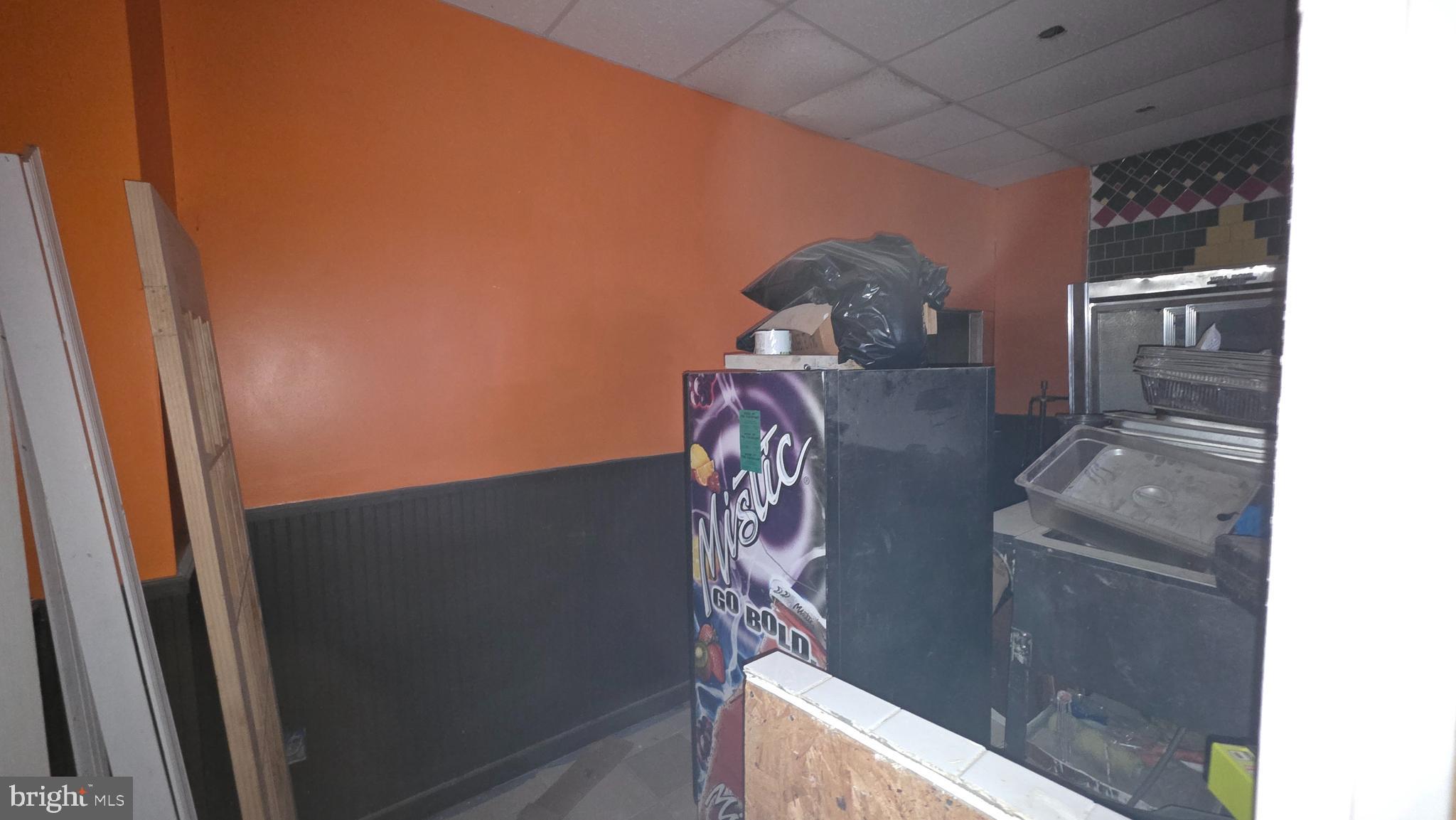 PIMLICO - Commercial Sale