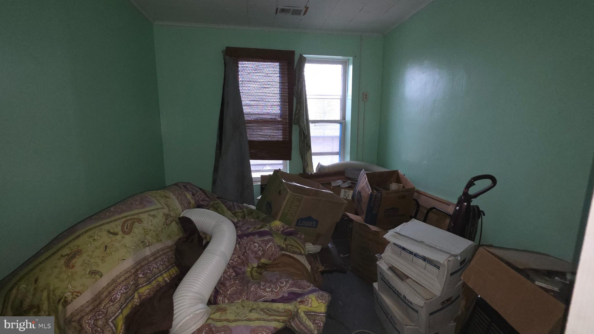 PIMLICO - Commercial Sale