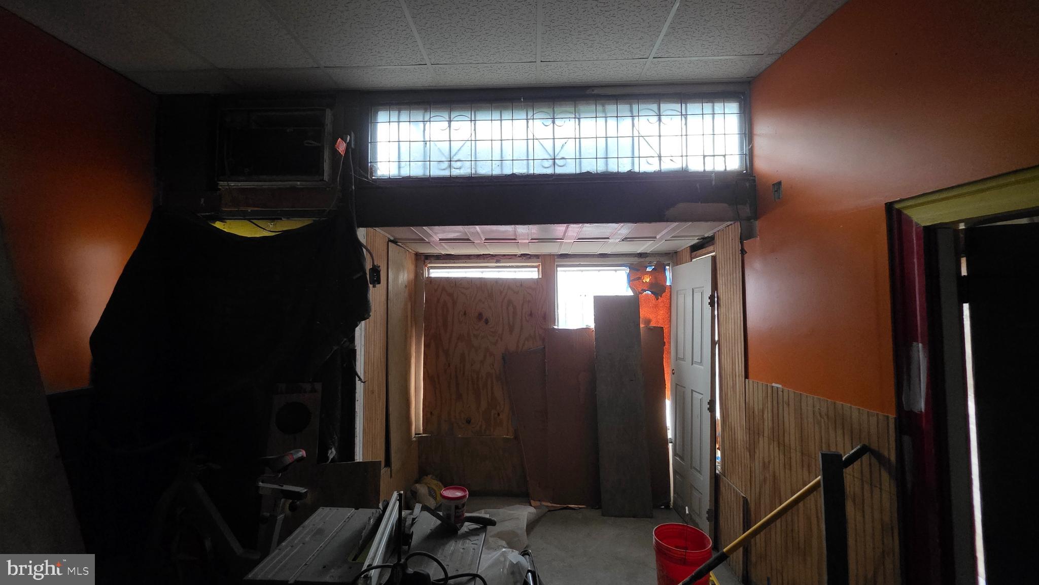 PIMLICO - Commercial Sale