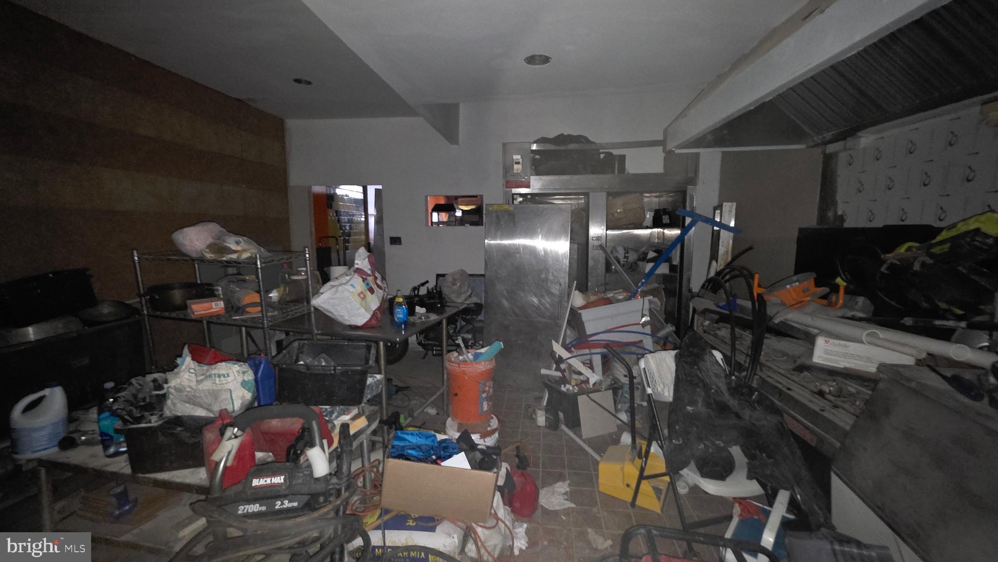 PIMLICO - Commercial Sale