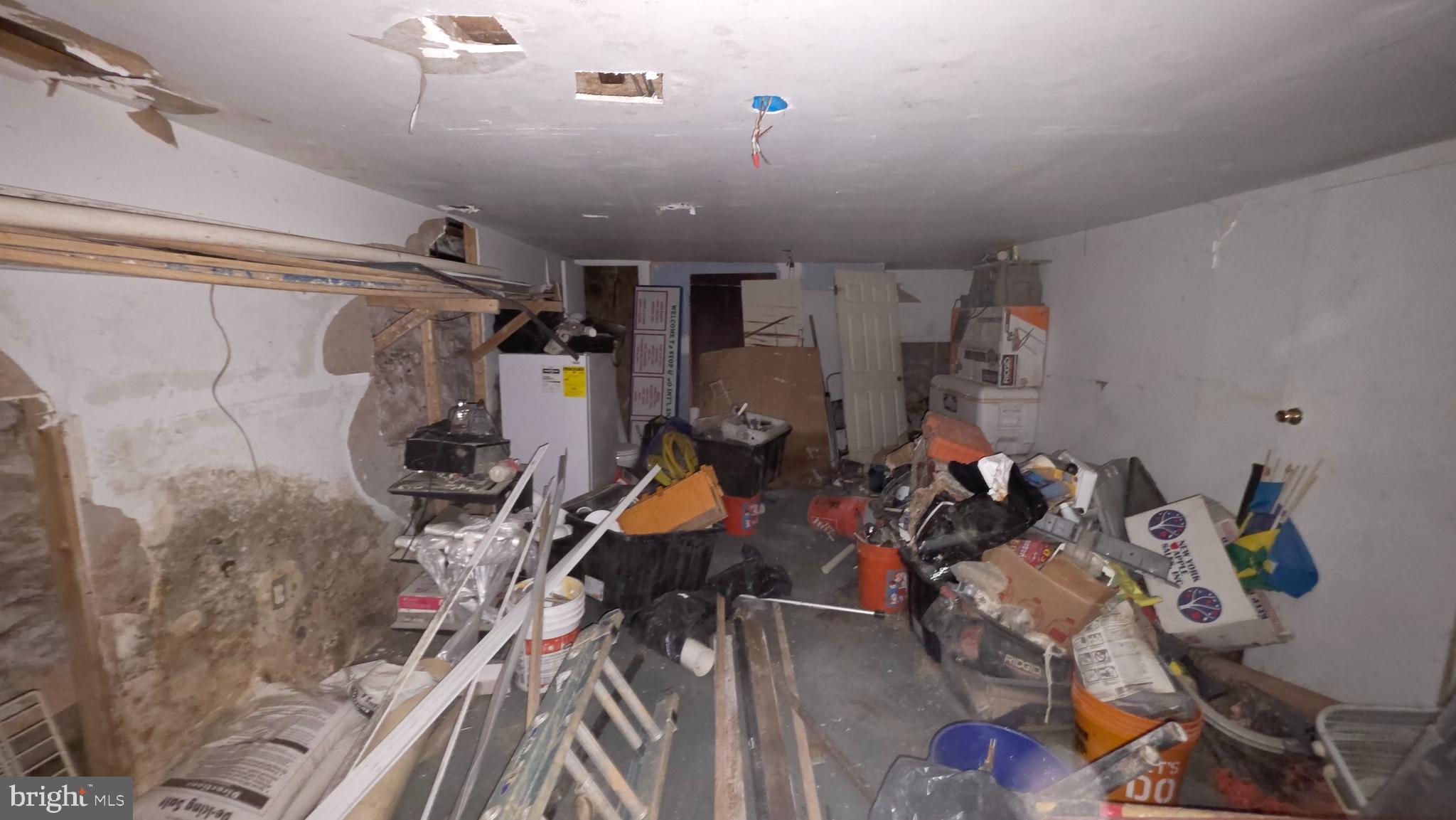 PIMLICO - Commercial Sale