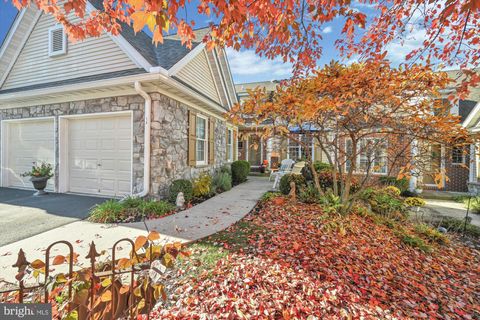 Photo of 14 UPPER GRN, LANCASTER, PA 17602 (MLS # PALA2027470)