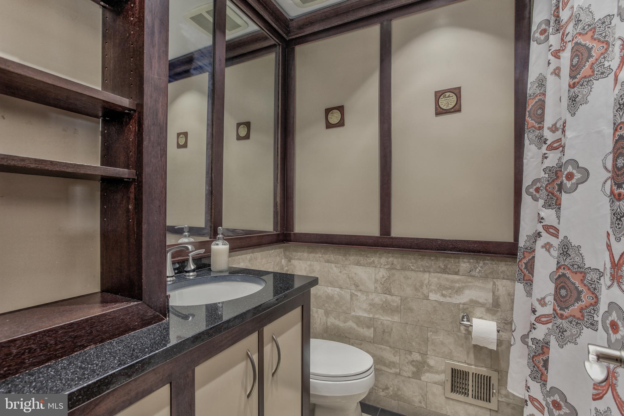 ASPEN HILL PARK - Residential