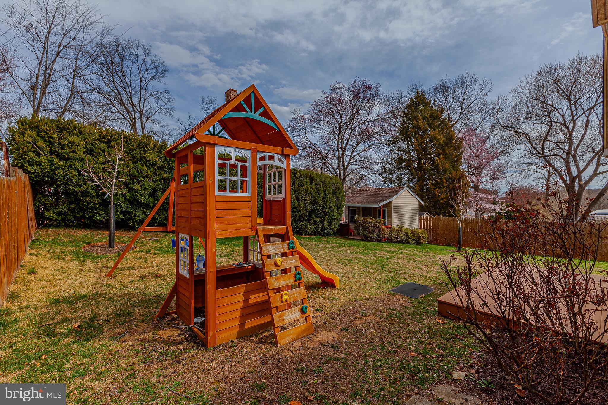 ASPEN HILL PARK - Residential