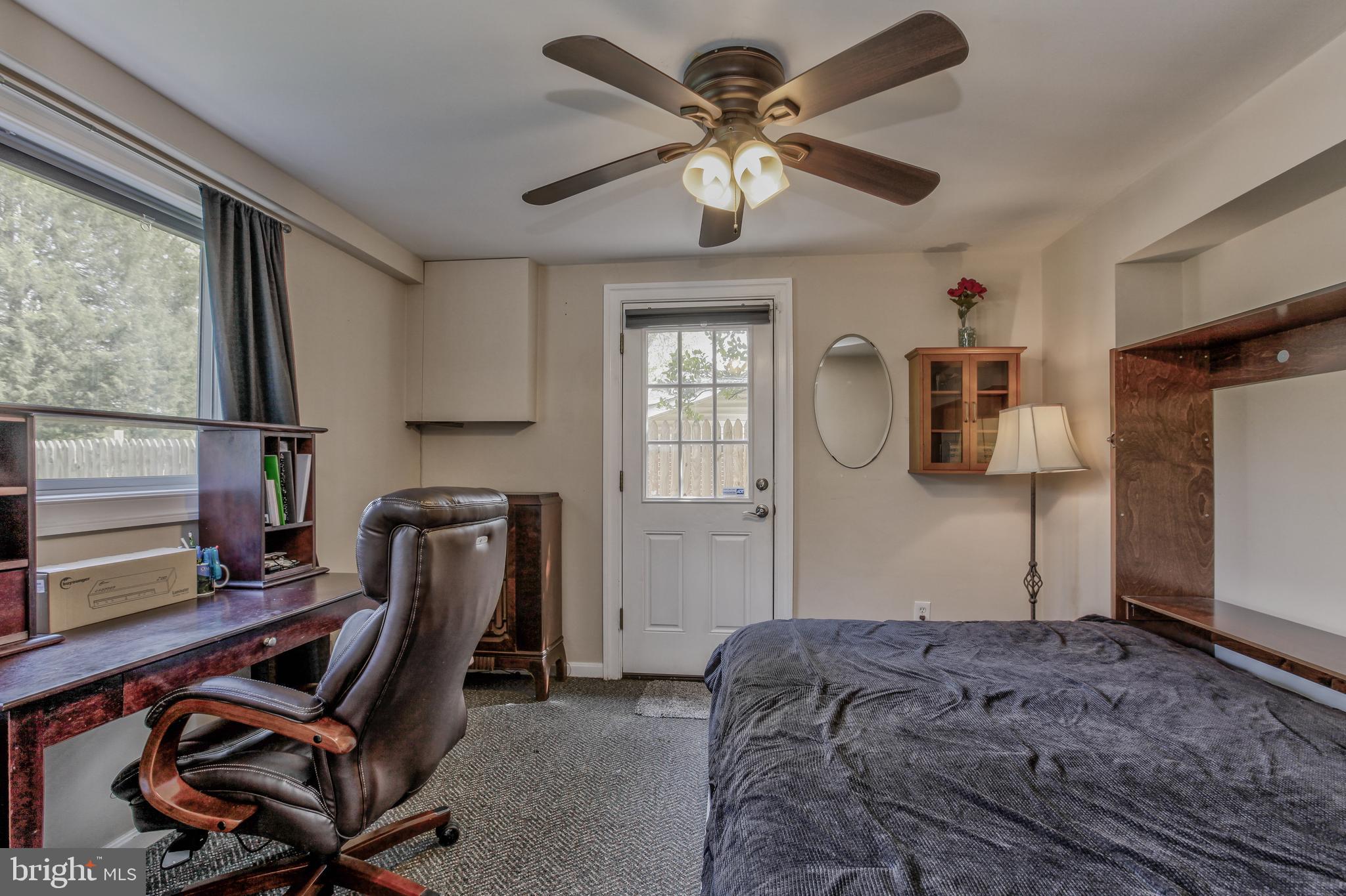 ASPEN HILL PARK - Residential