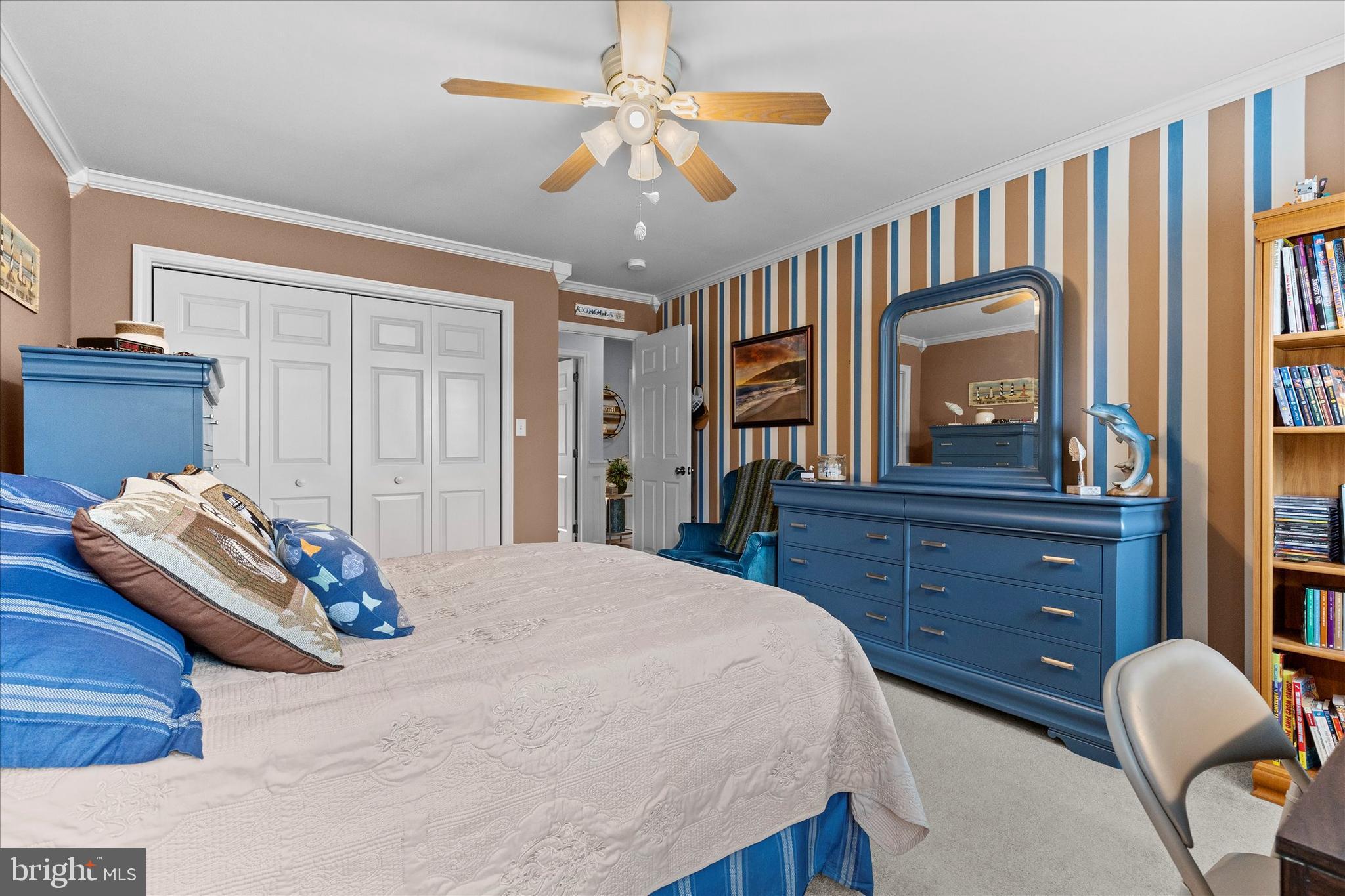 COVEY RUN - Residential