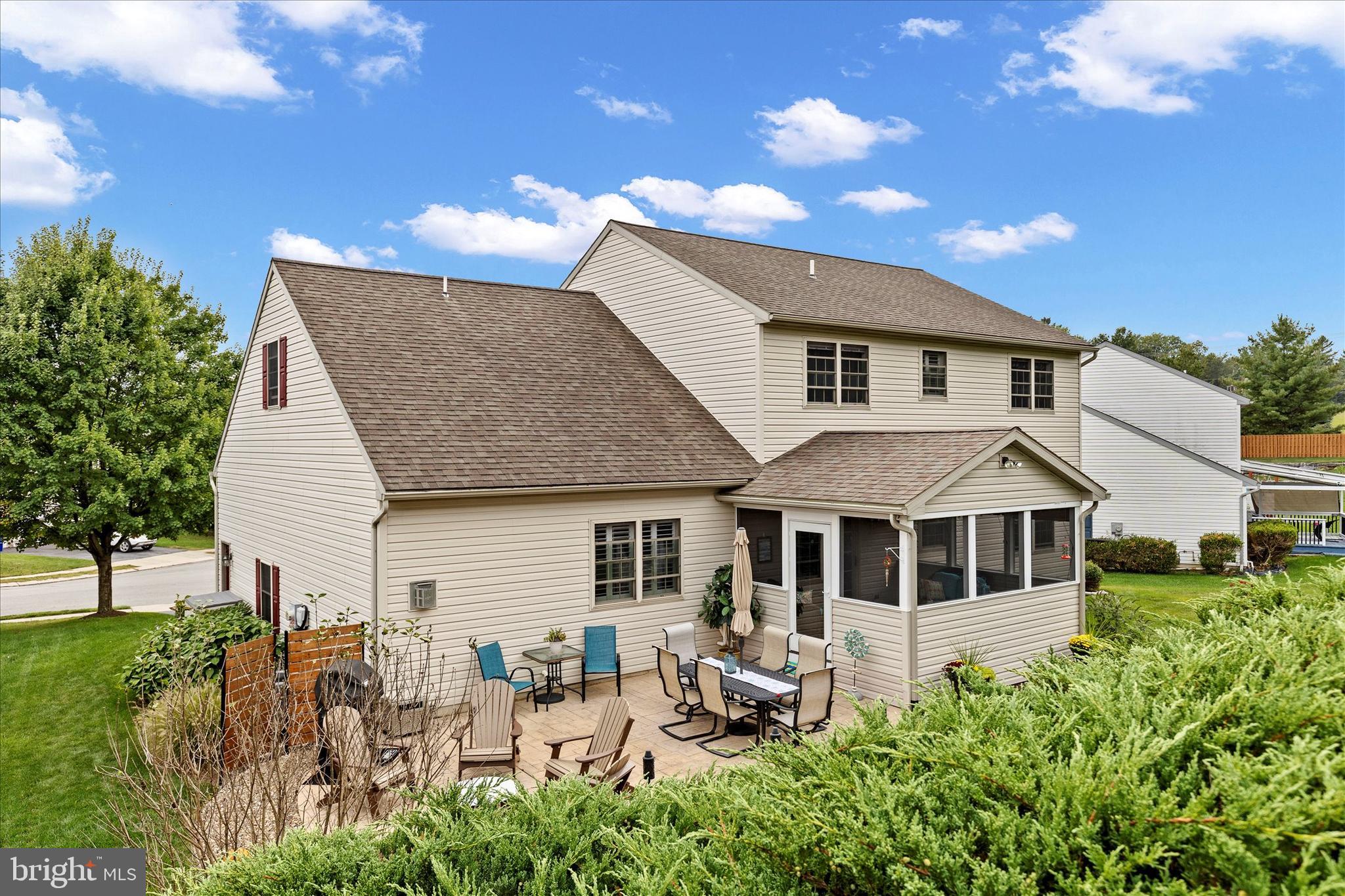 COVEY RUN - Residential