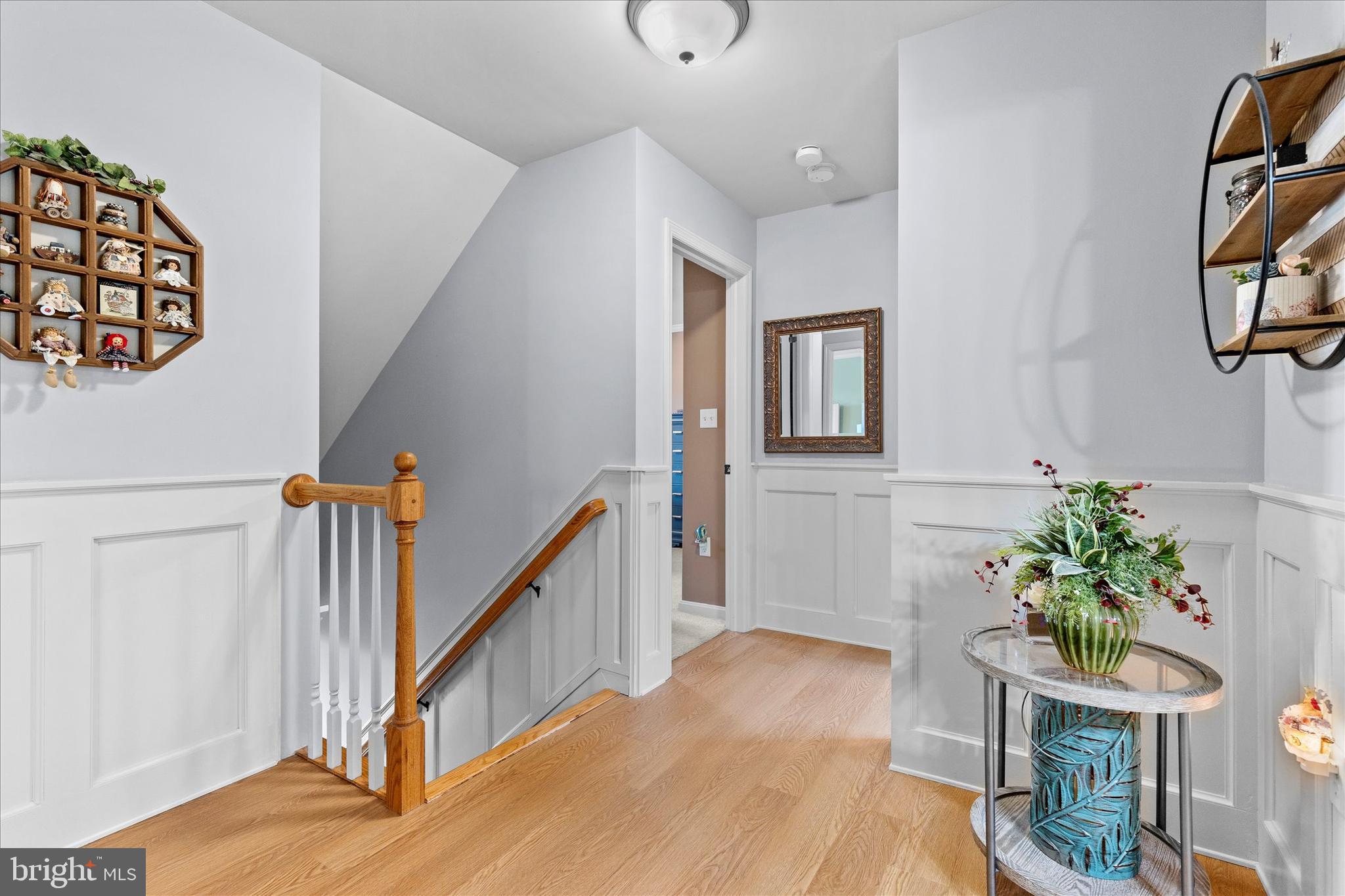 COVEY RUN - Residential