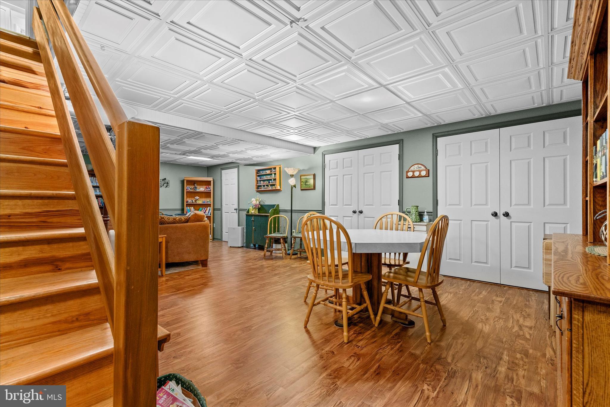 COVEY RUN - Residential