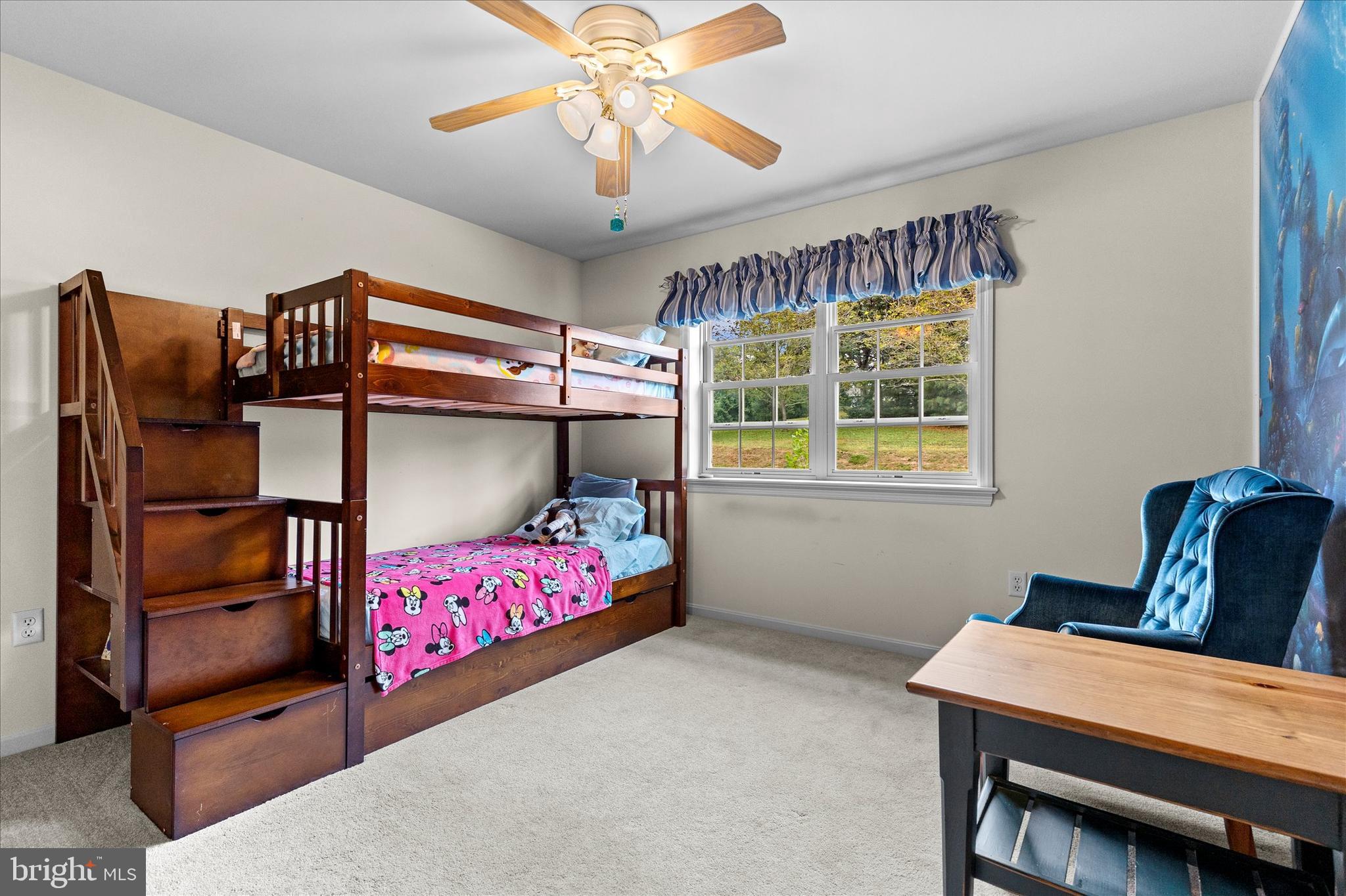 COVEY RUN - Residential