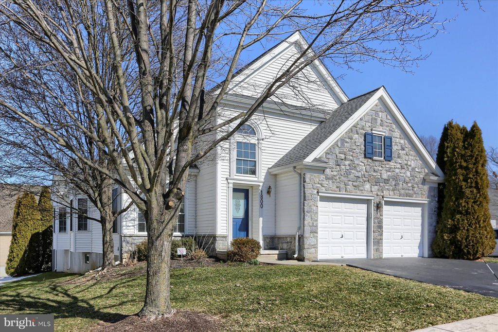 Photo of 1800 Kurtz Mill, Lancaster, PA 17601 (MLS # PALA2047112)