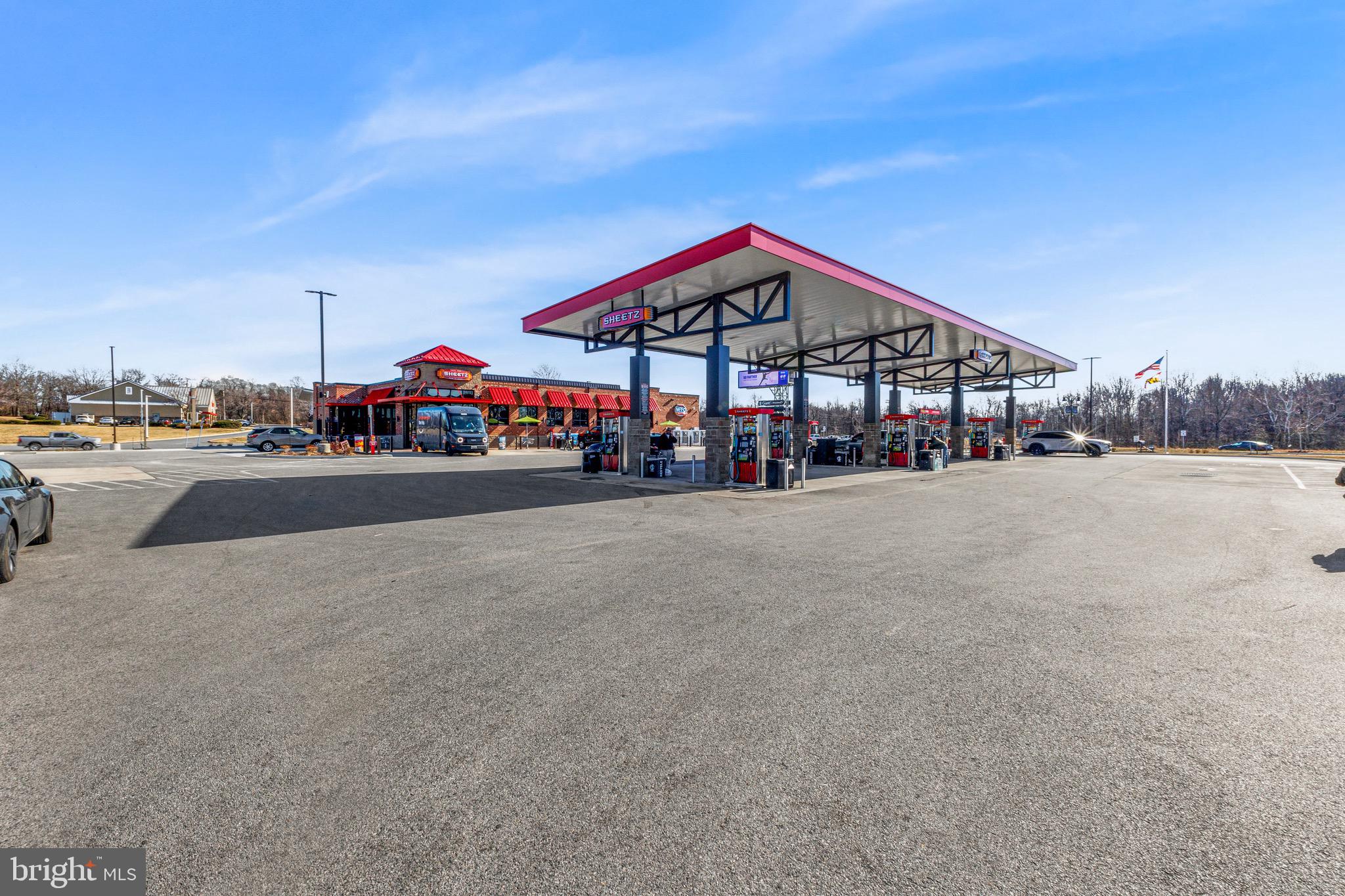 SOUTH LAKE - Residential