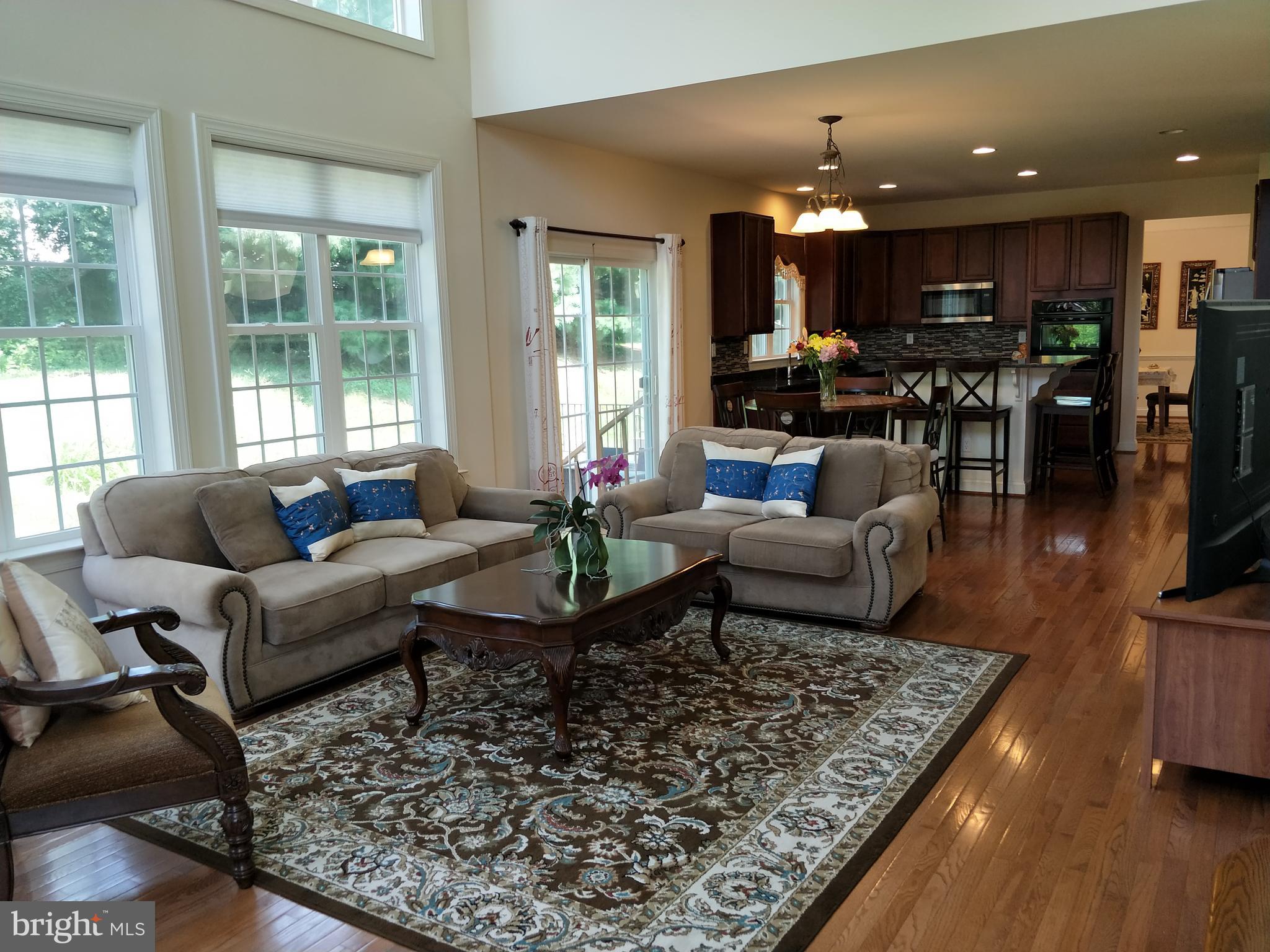 CHESTNUT CREST - Residential