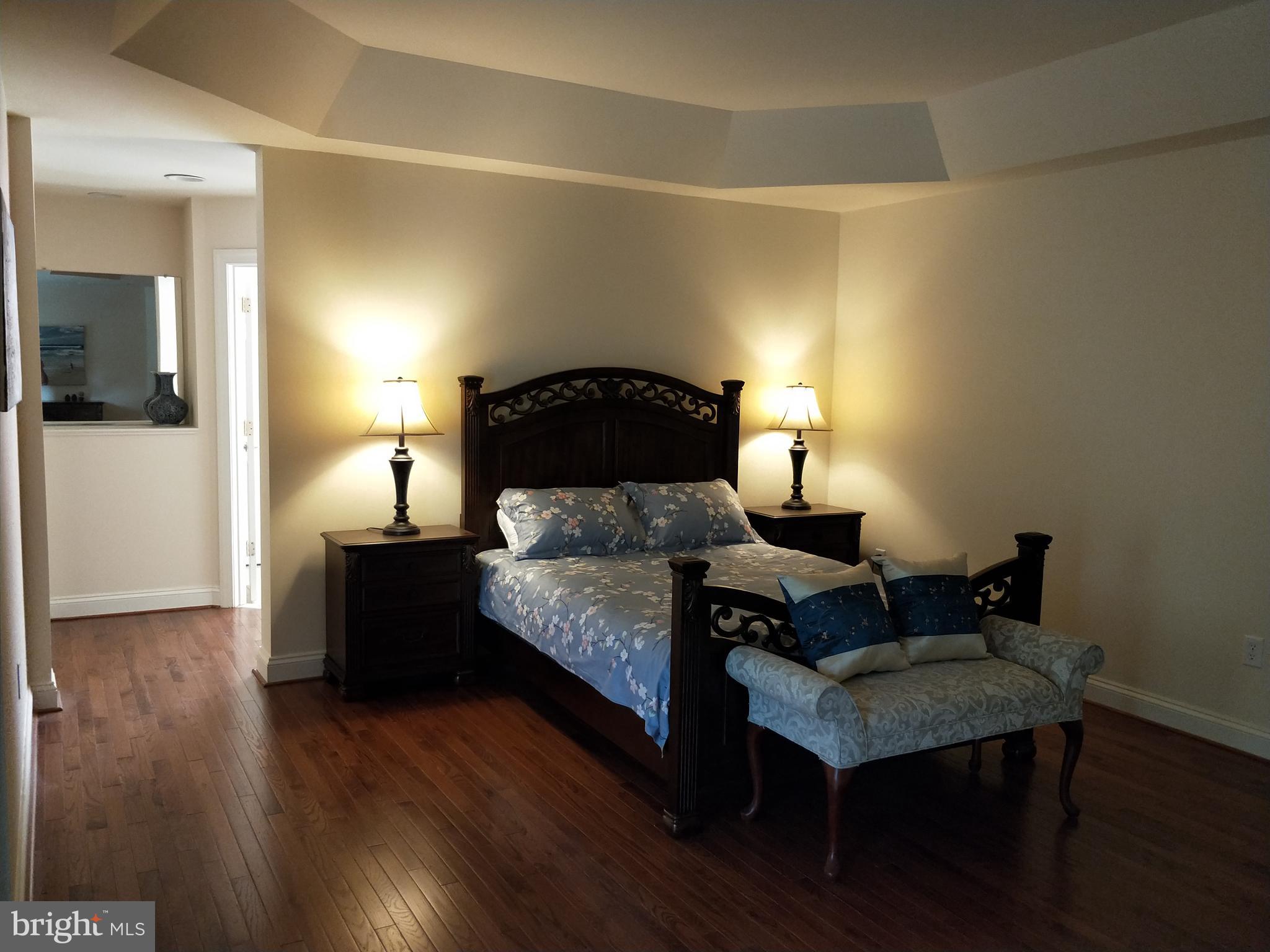 CHESTNUT CREST - Residential