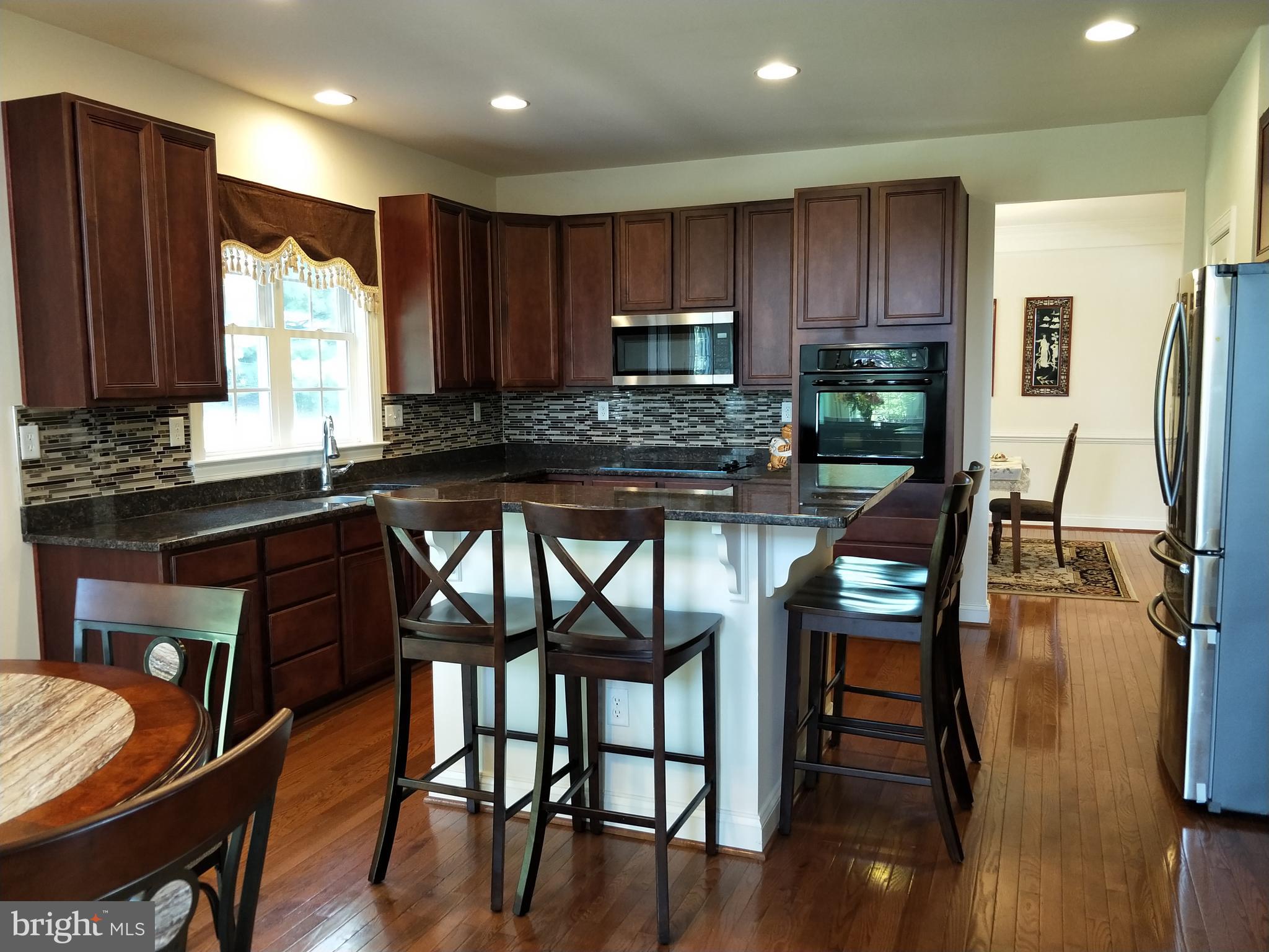 CHESTNUT CREST - Residential