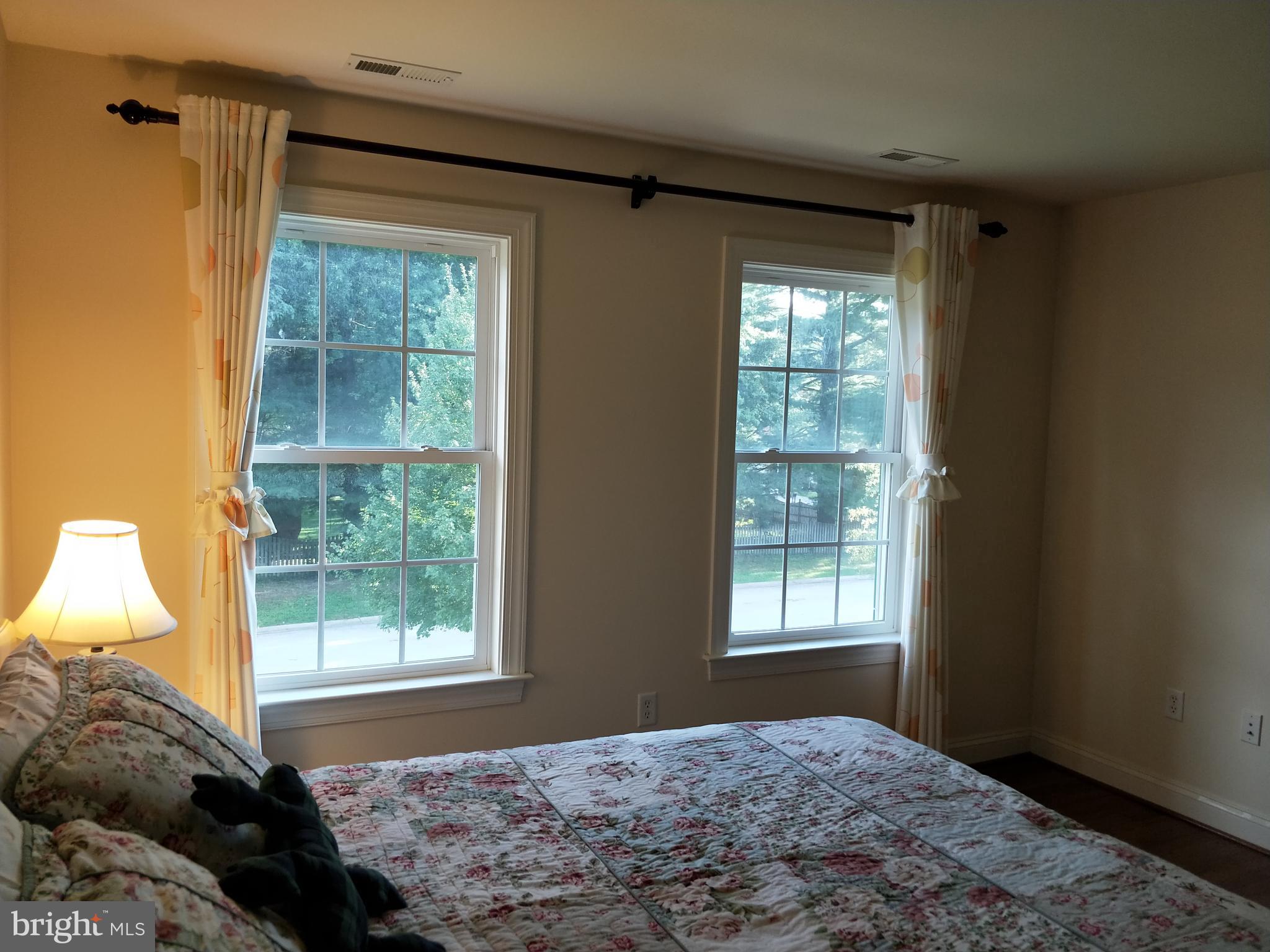 CHESTNUT CREST - Residential