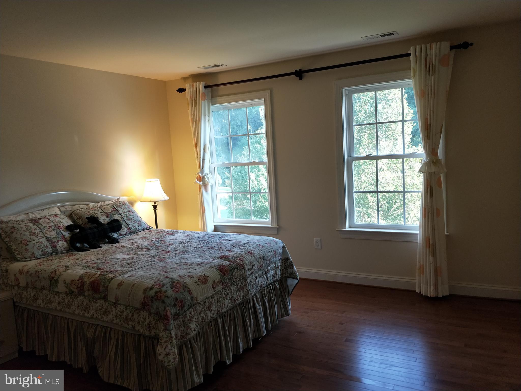 CHESTNUT CREST - Residential