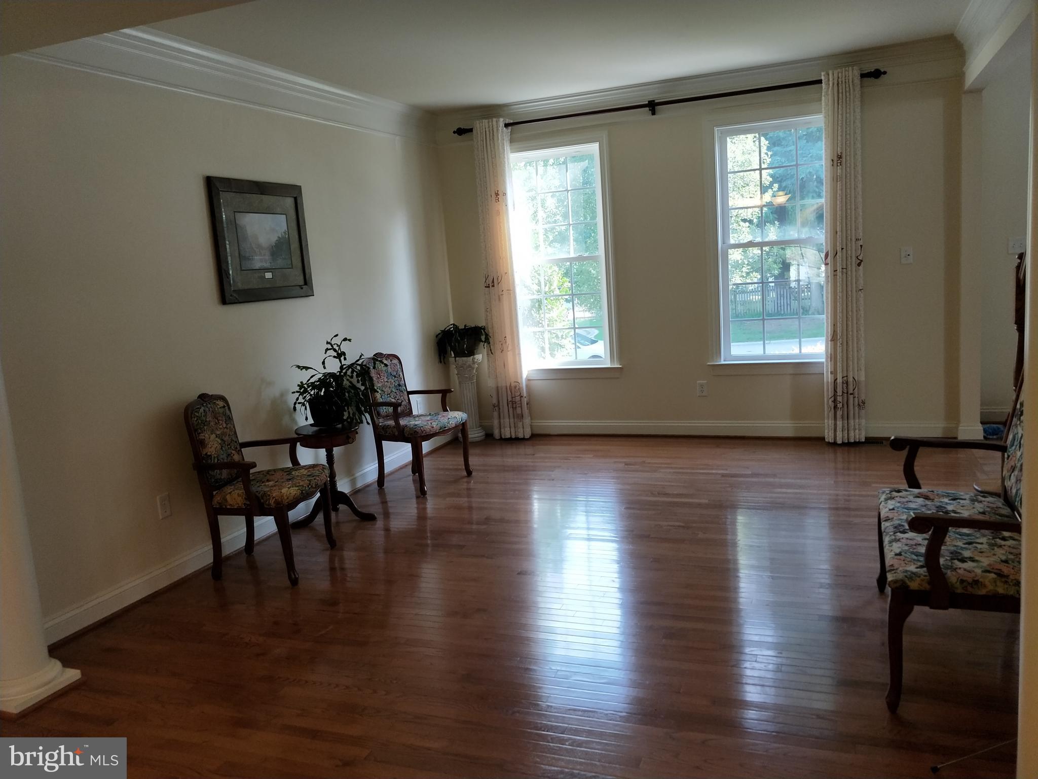 CHESTNUT CREST - Residential