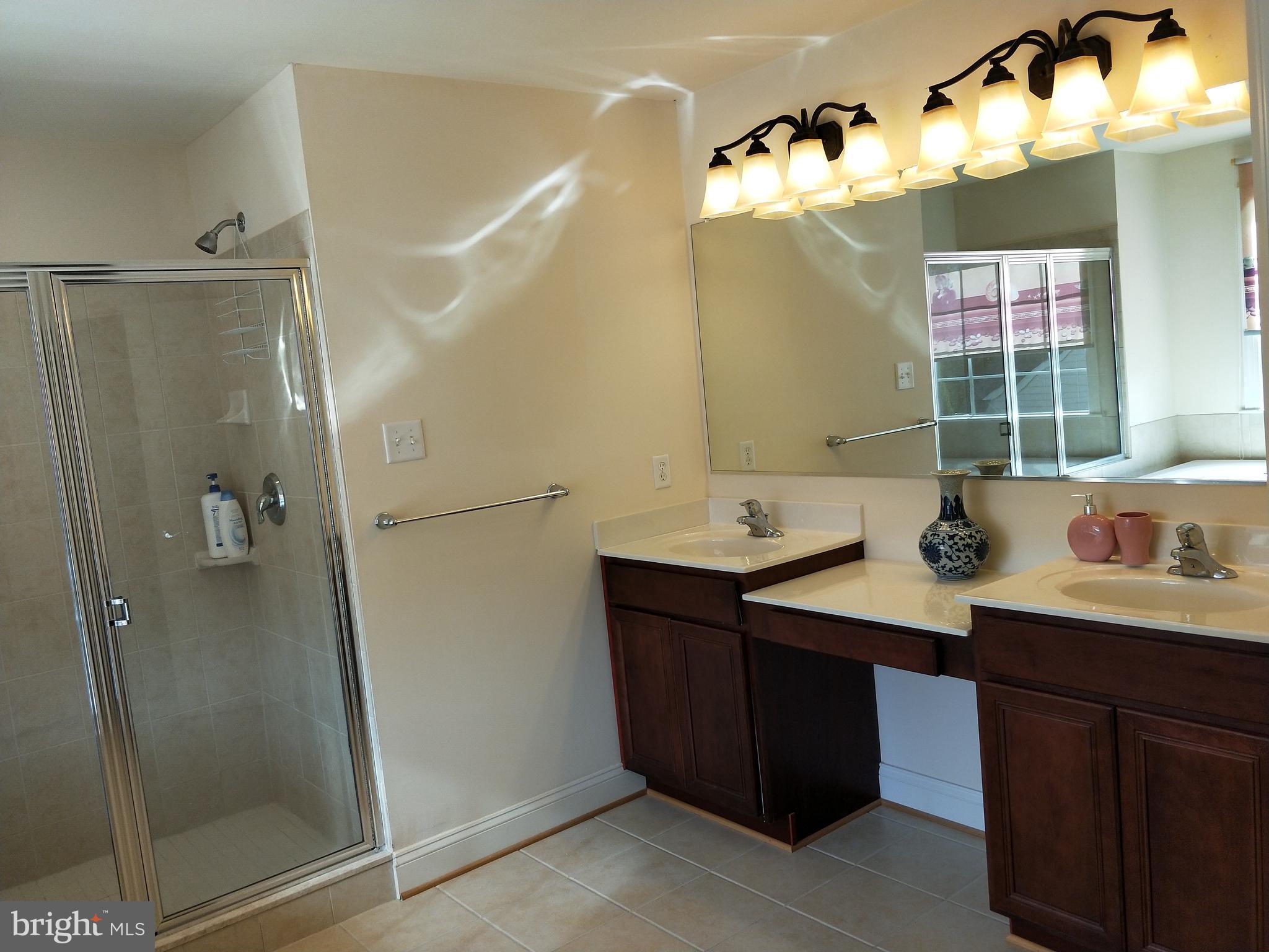 CHESTNUT CREST - Residential