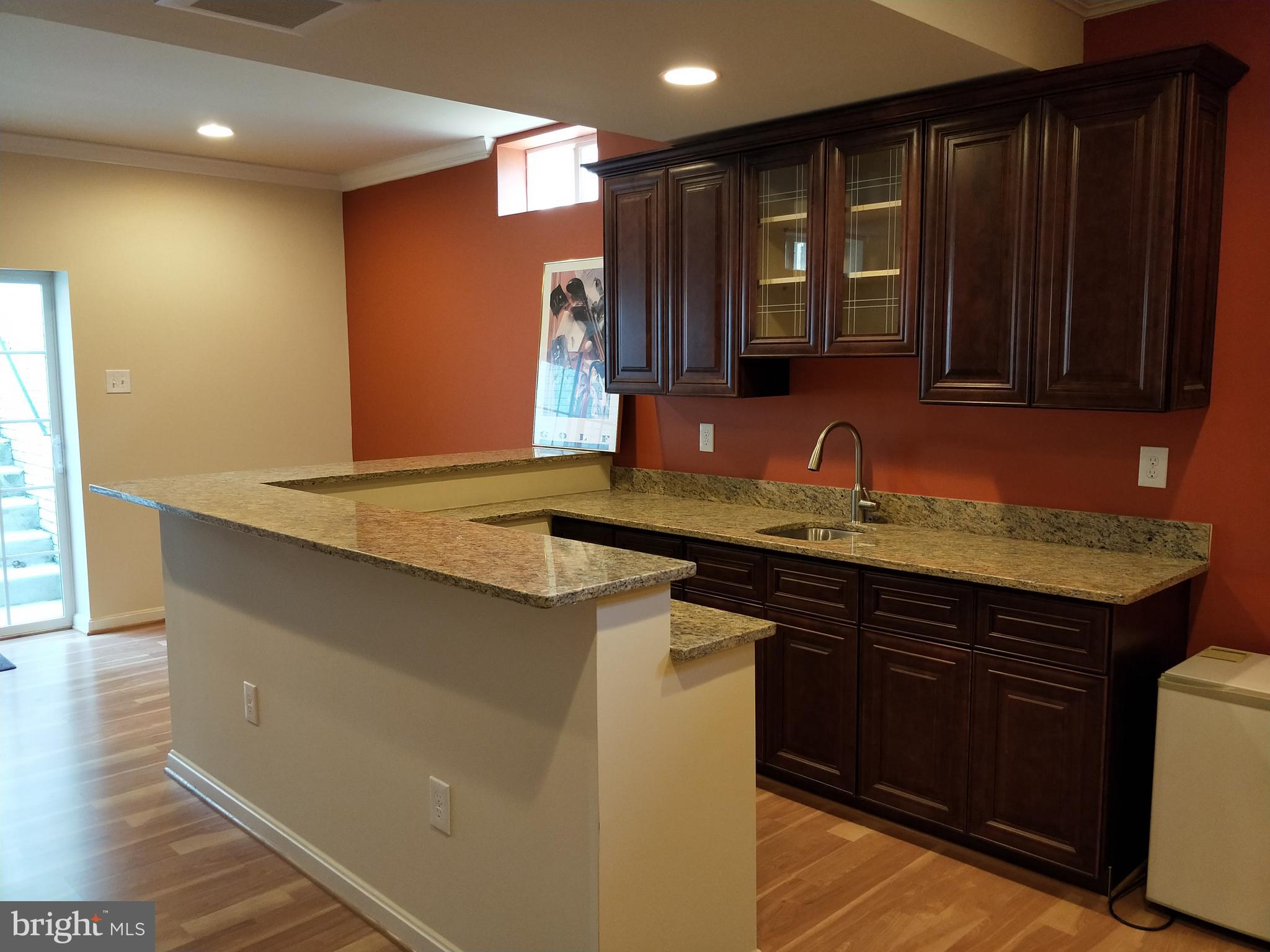 CHESTNUT CREST - Residential