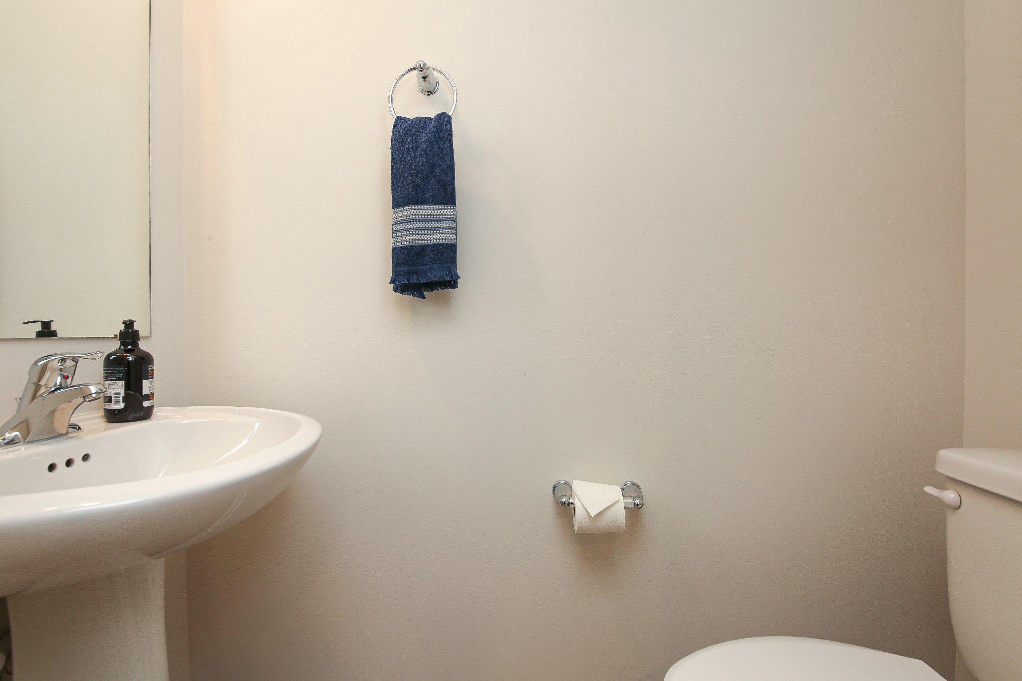 BROOKSIDE COURT AT UPPER SAUCON - Residential