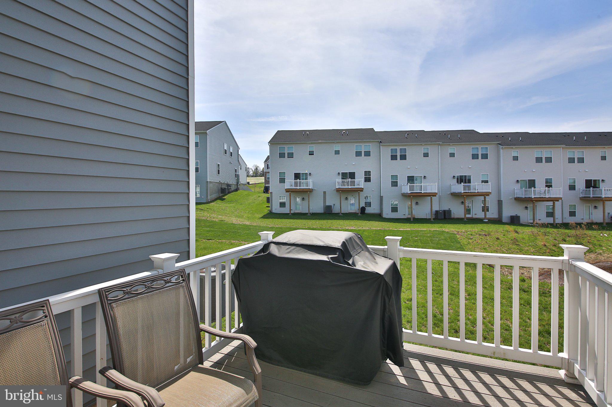 BROOKSIDE COURT AT UPPER SAUCON - Residential