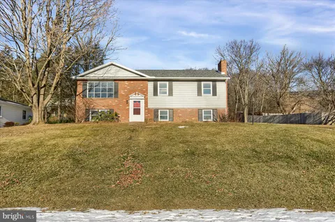 206 Cider Lane, Lewistown, PA MLS: PAMF2051692