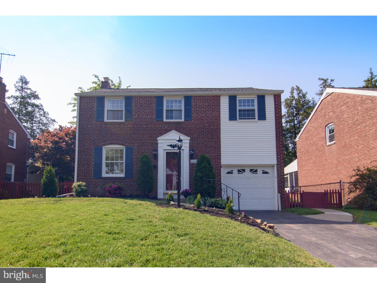 LYNNWOOD - Residential