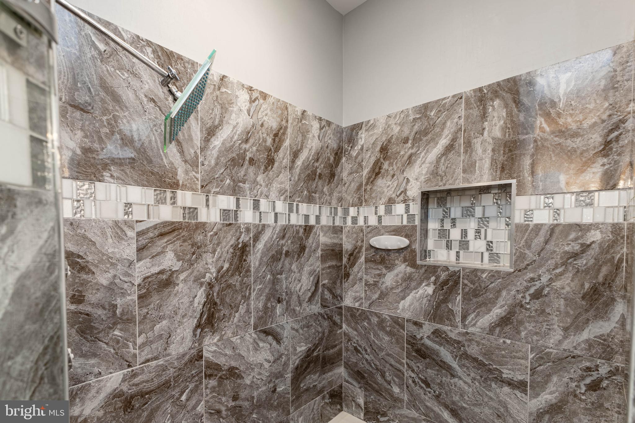 SOUTH MARKET - Residential