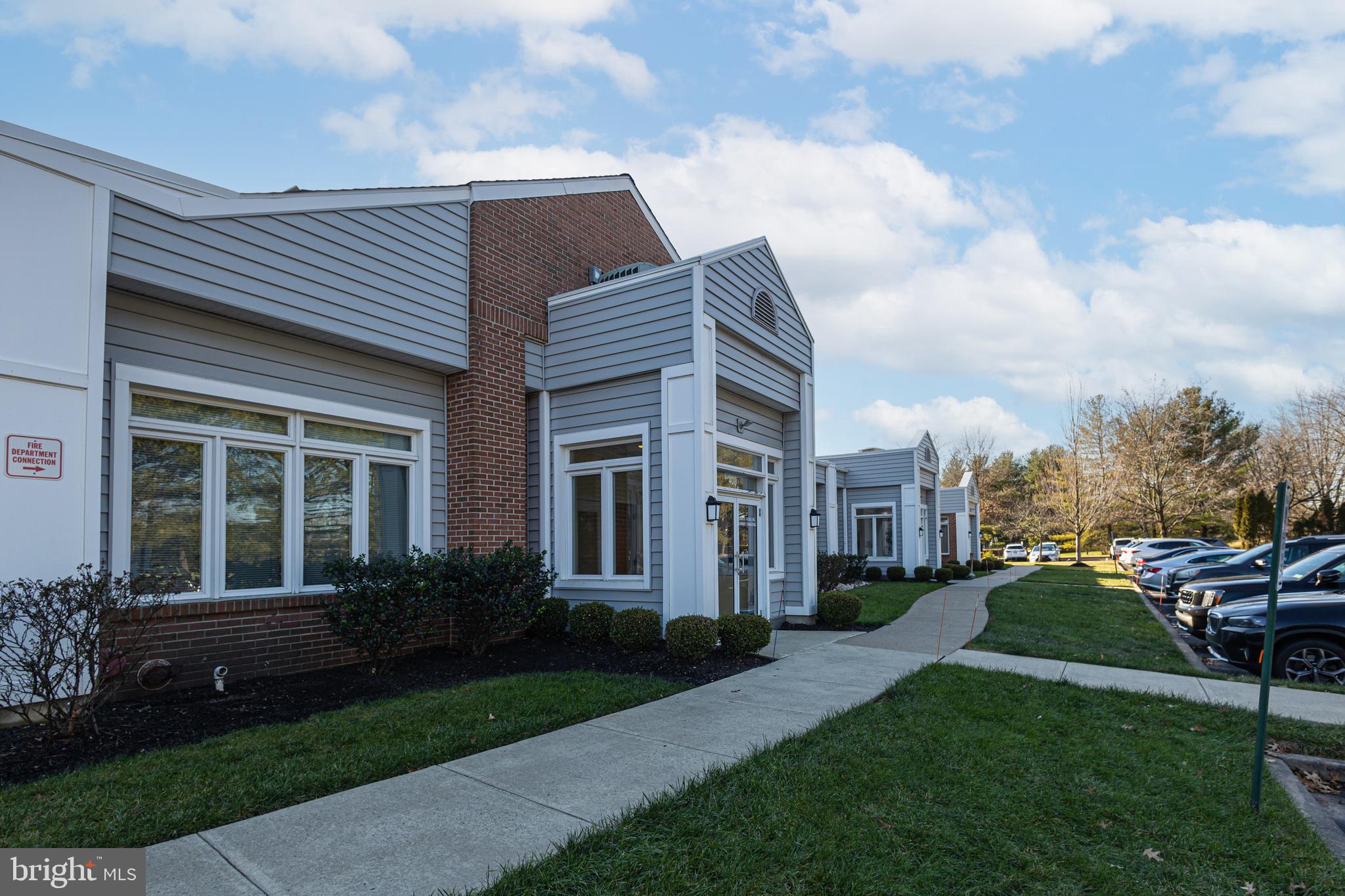 LUXEMBOURG CORP CT - Commercial Sale