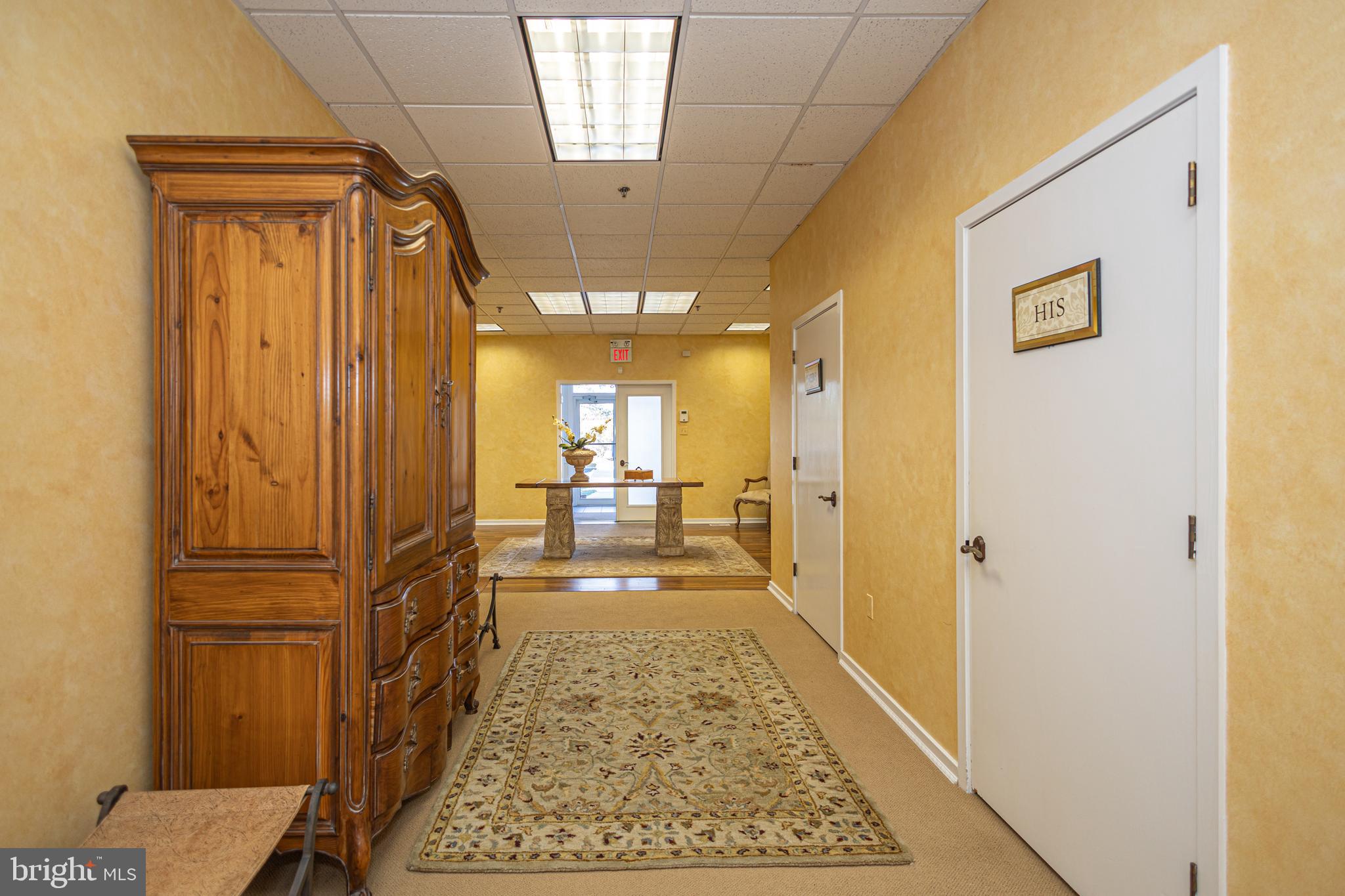 LUXEMBOURG CORP CT - Commercial Sale