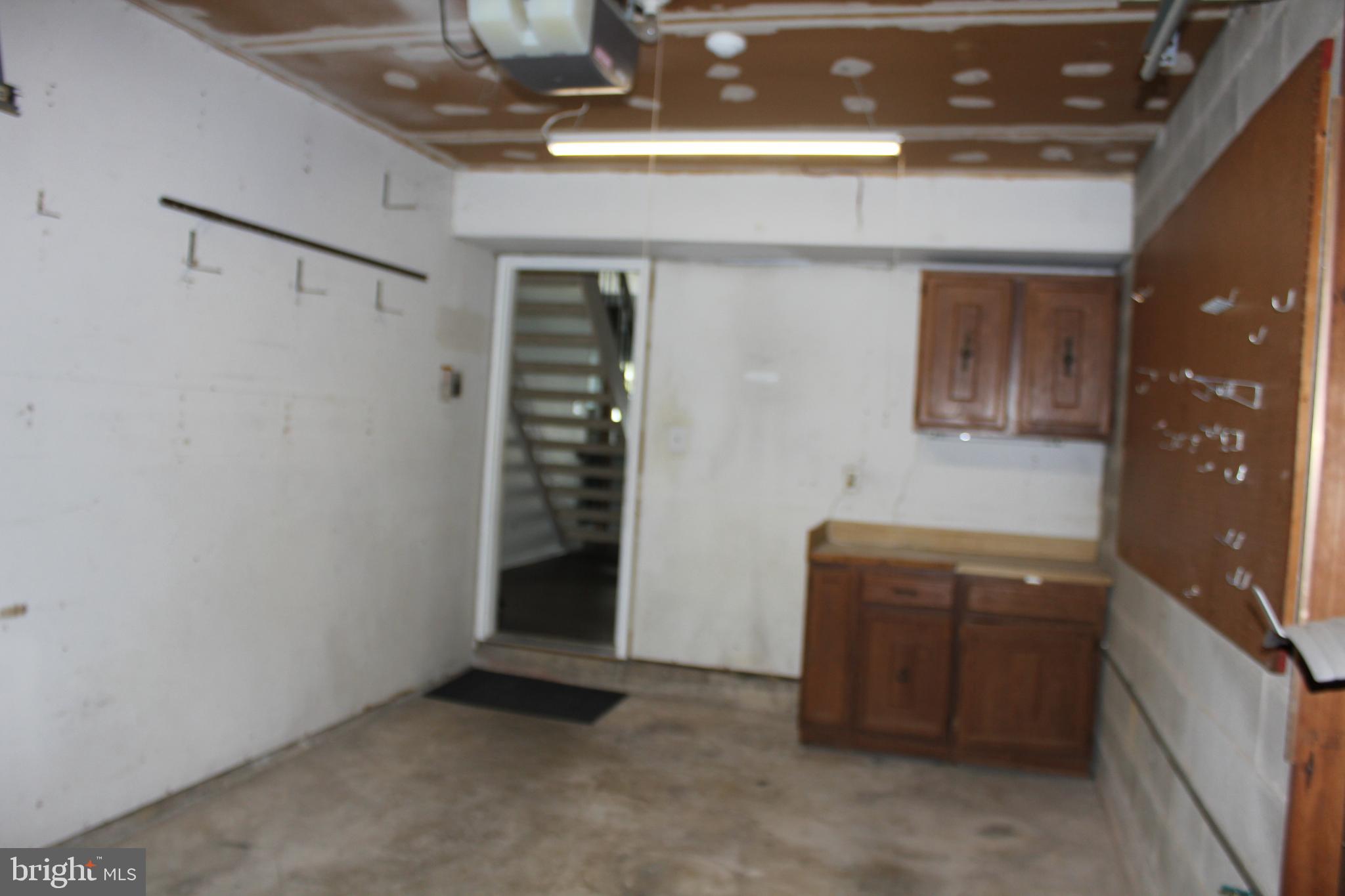 STONY HILL HOMES - Residential Lease