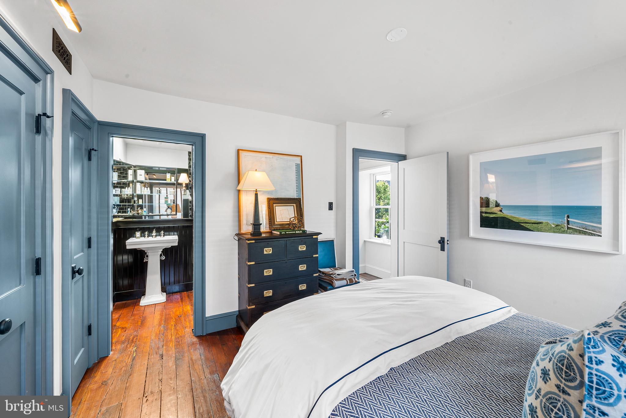 GRADUATE HOSPITAL - Residential