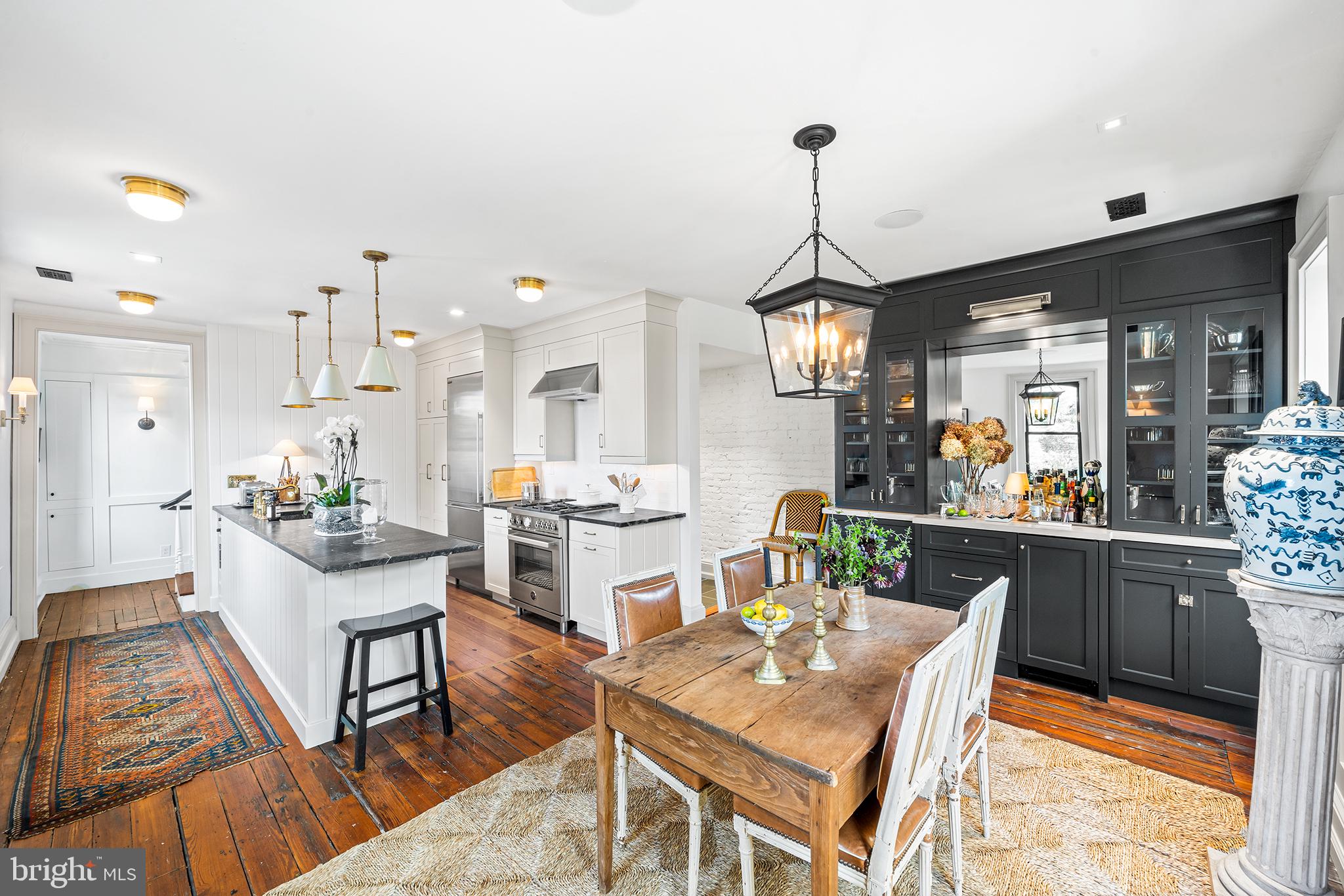 GRADUATE HOSPITAL - Residential