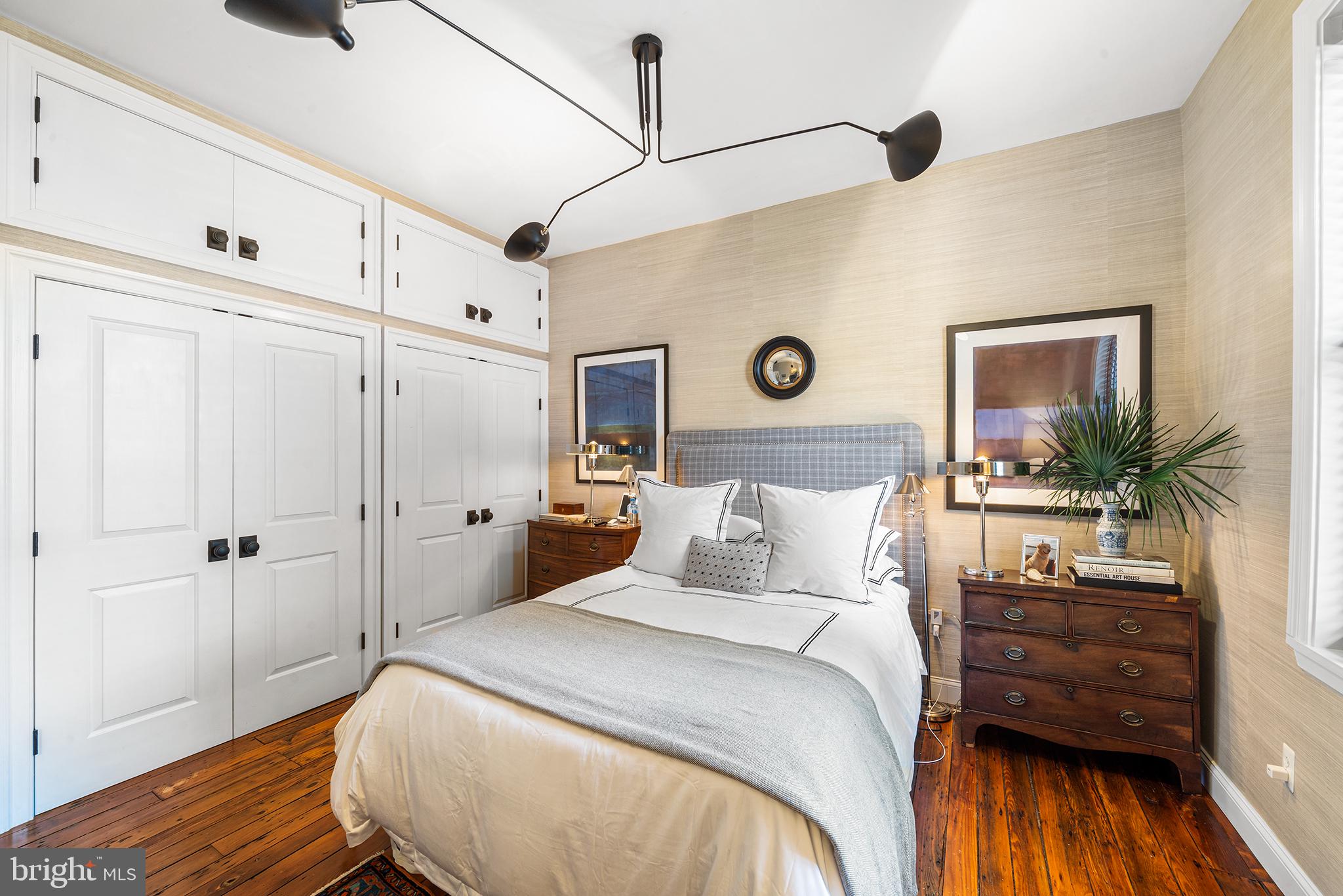 GRADUATE HOSPITAL - Residential