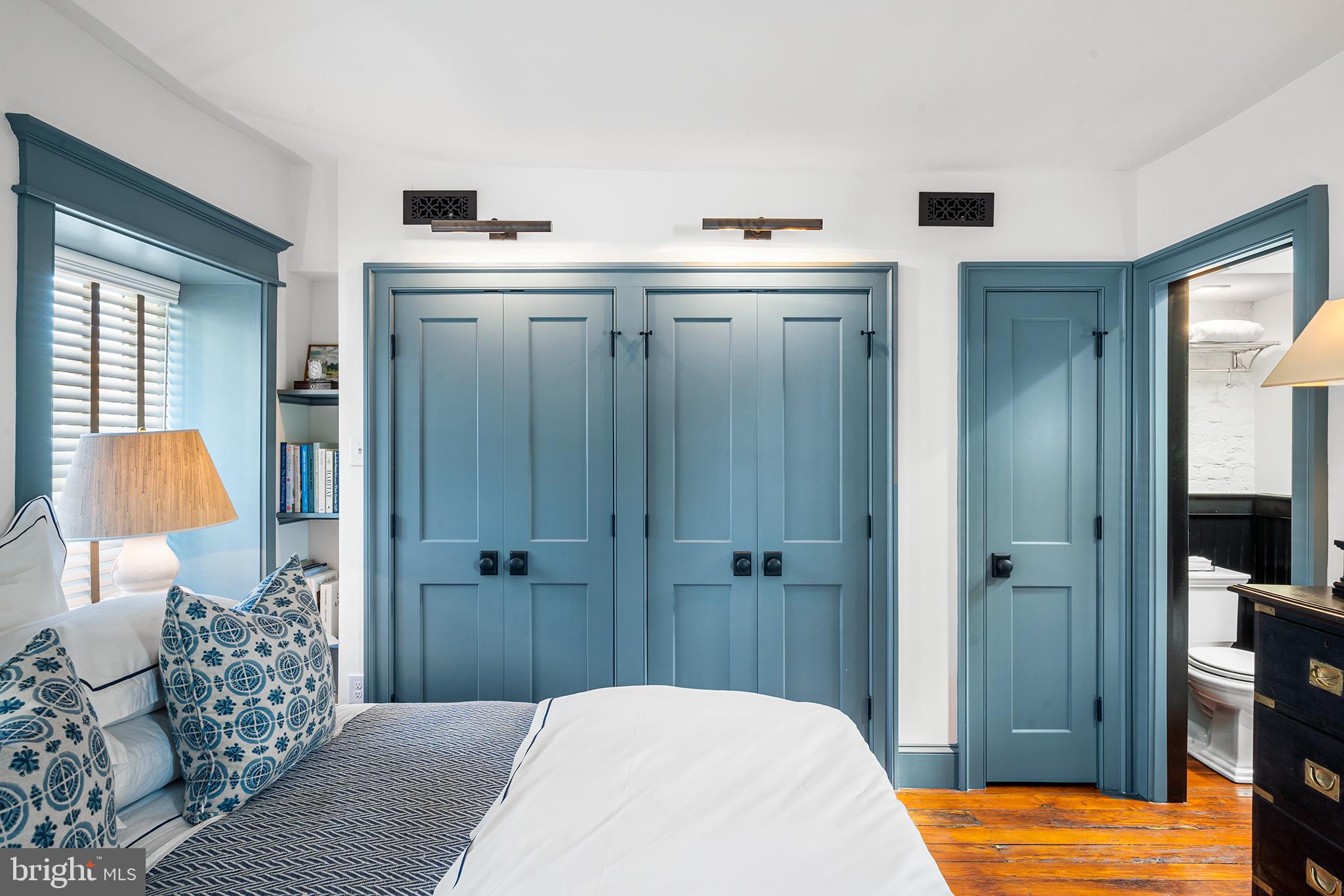 GRADUATE HOSPITAL - Residential