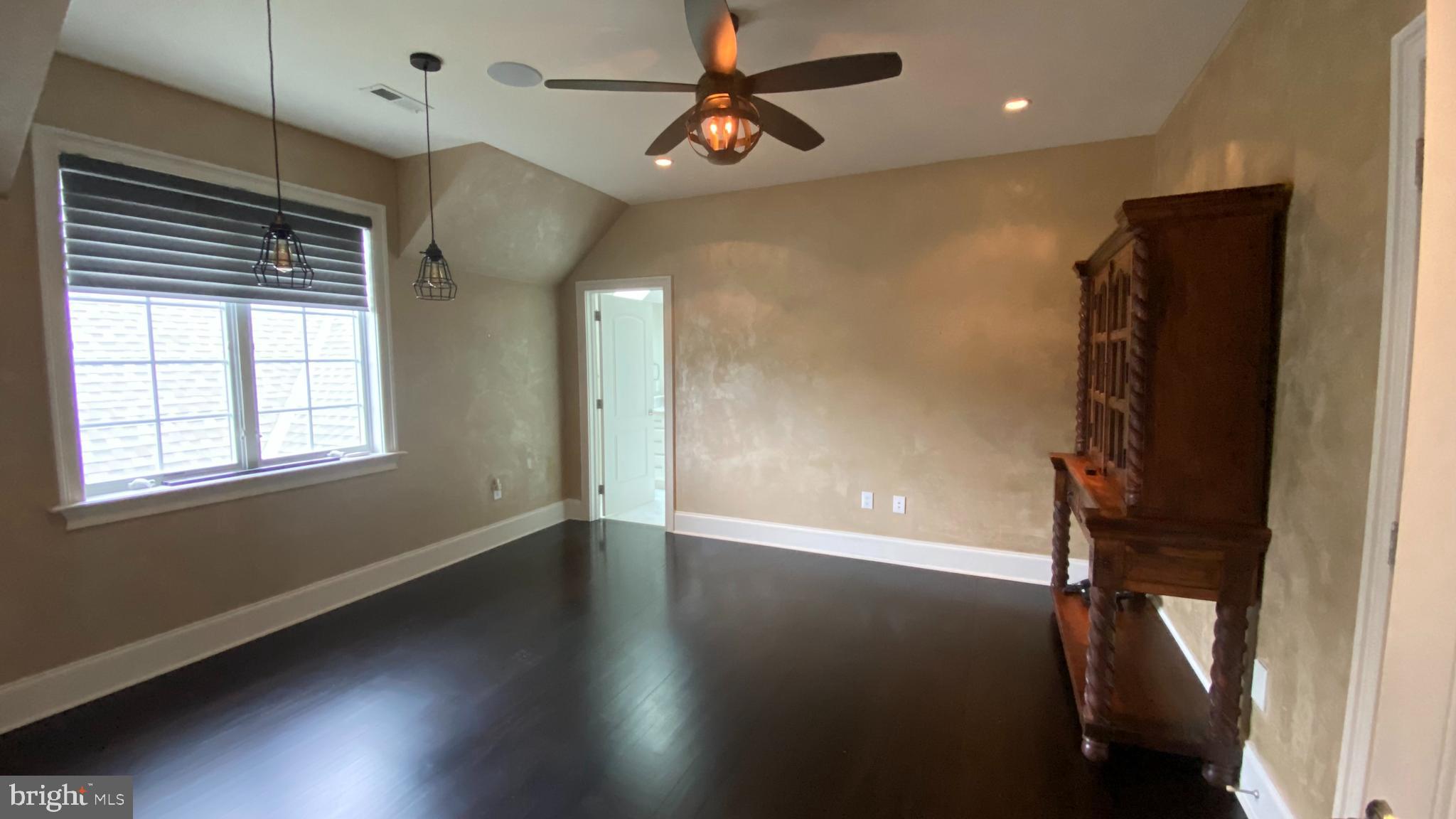 HAVERFORD RESERVE - Residential