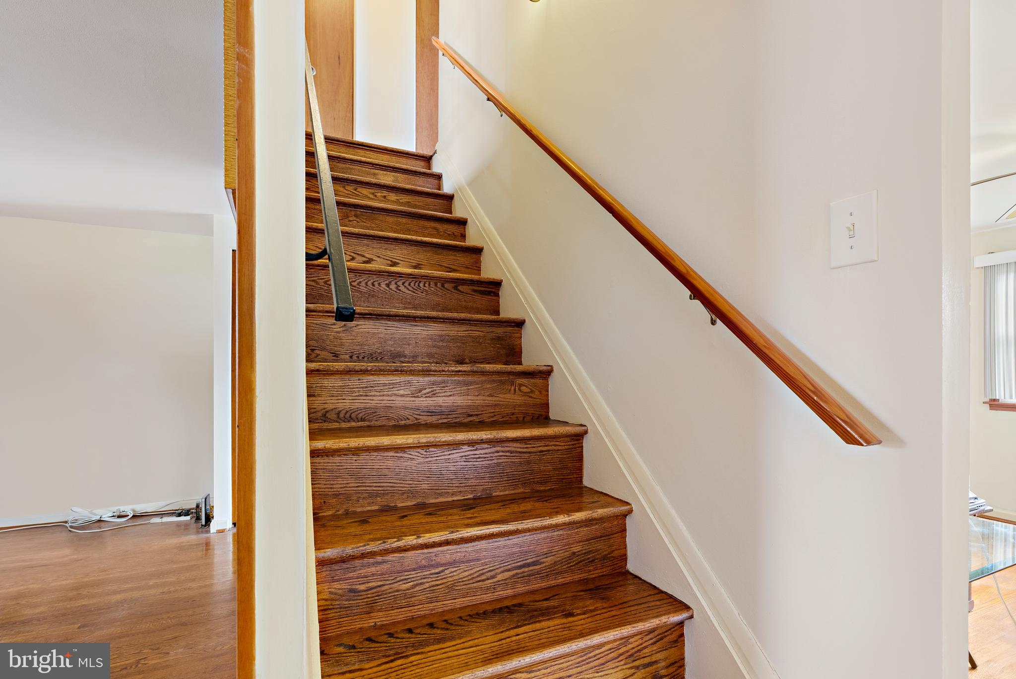 FOX RIDGE MANOR - Residential