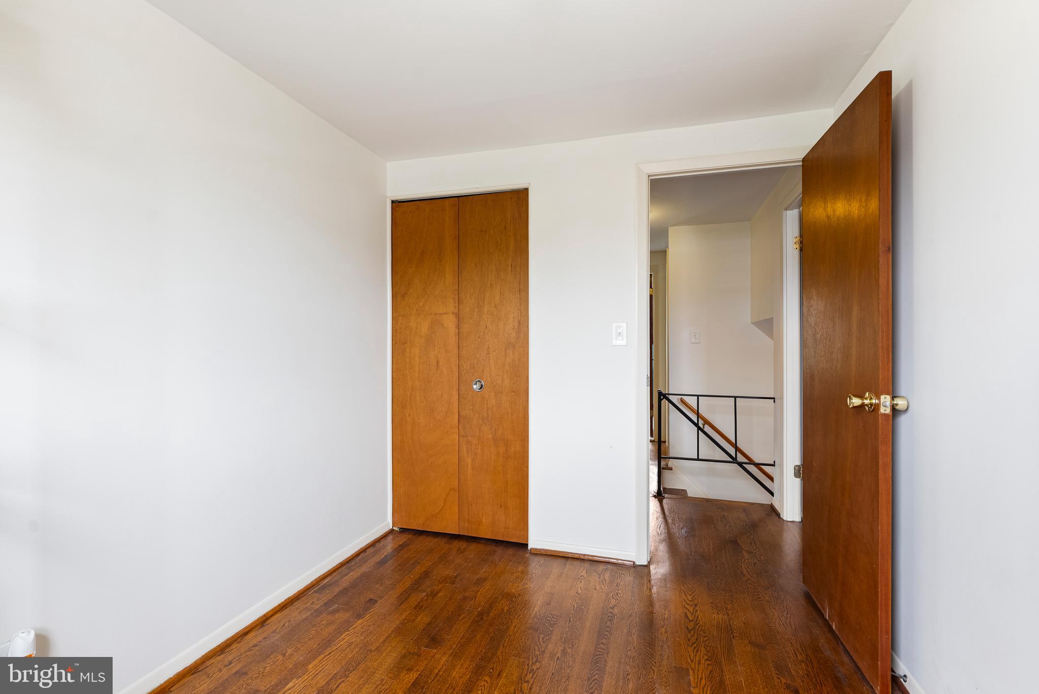 FOX RIDGE MANOR - Residential