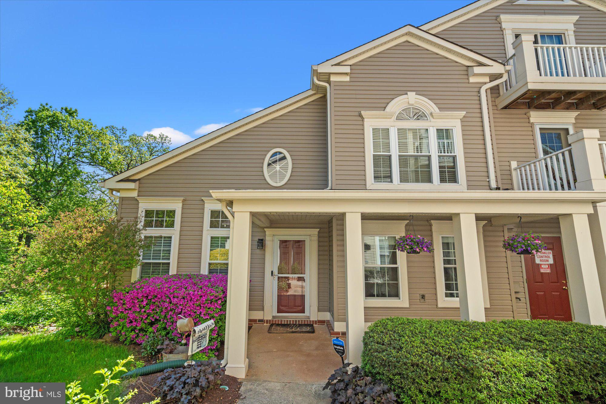 43426 EDGECLIFF TERRACE
