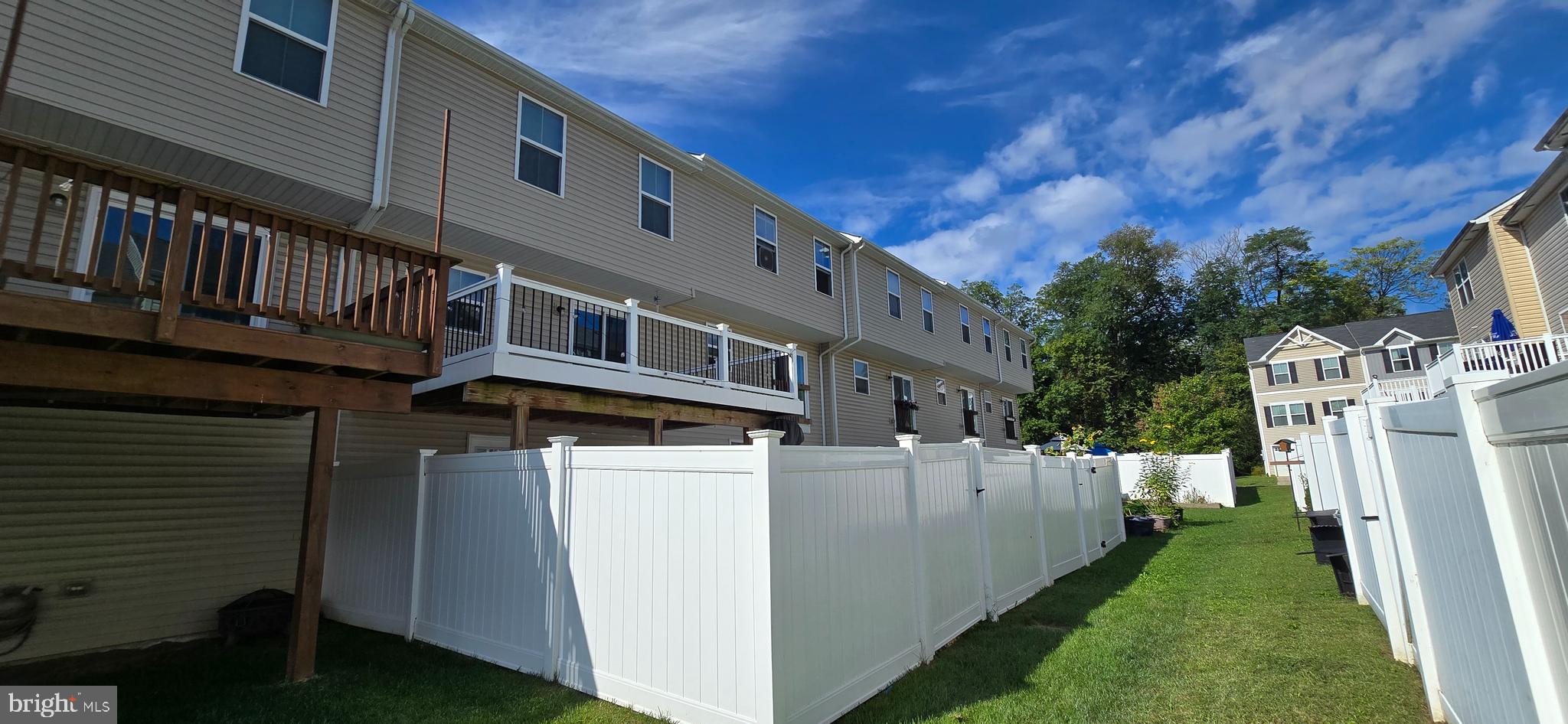 REGENTS CREST - Residential Lease